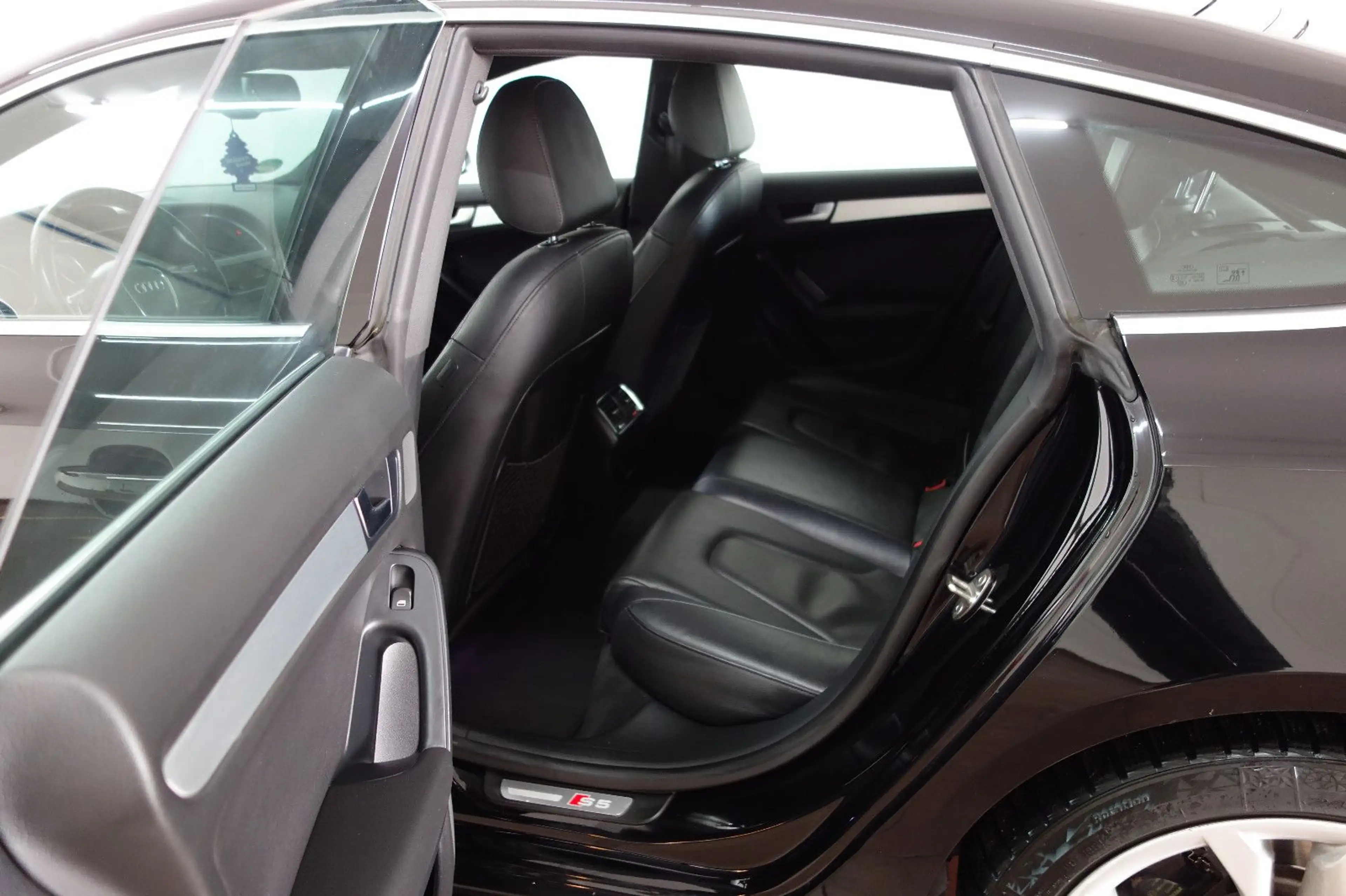 Audi S5 3.0 TFSI Sportback quattro Leder/Navi/Xen/Kam — photo 11