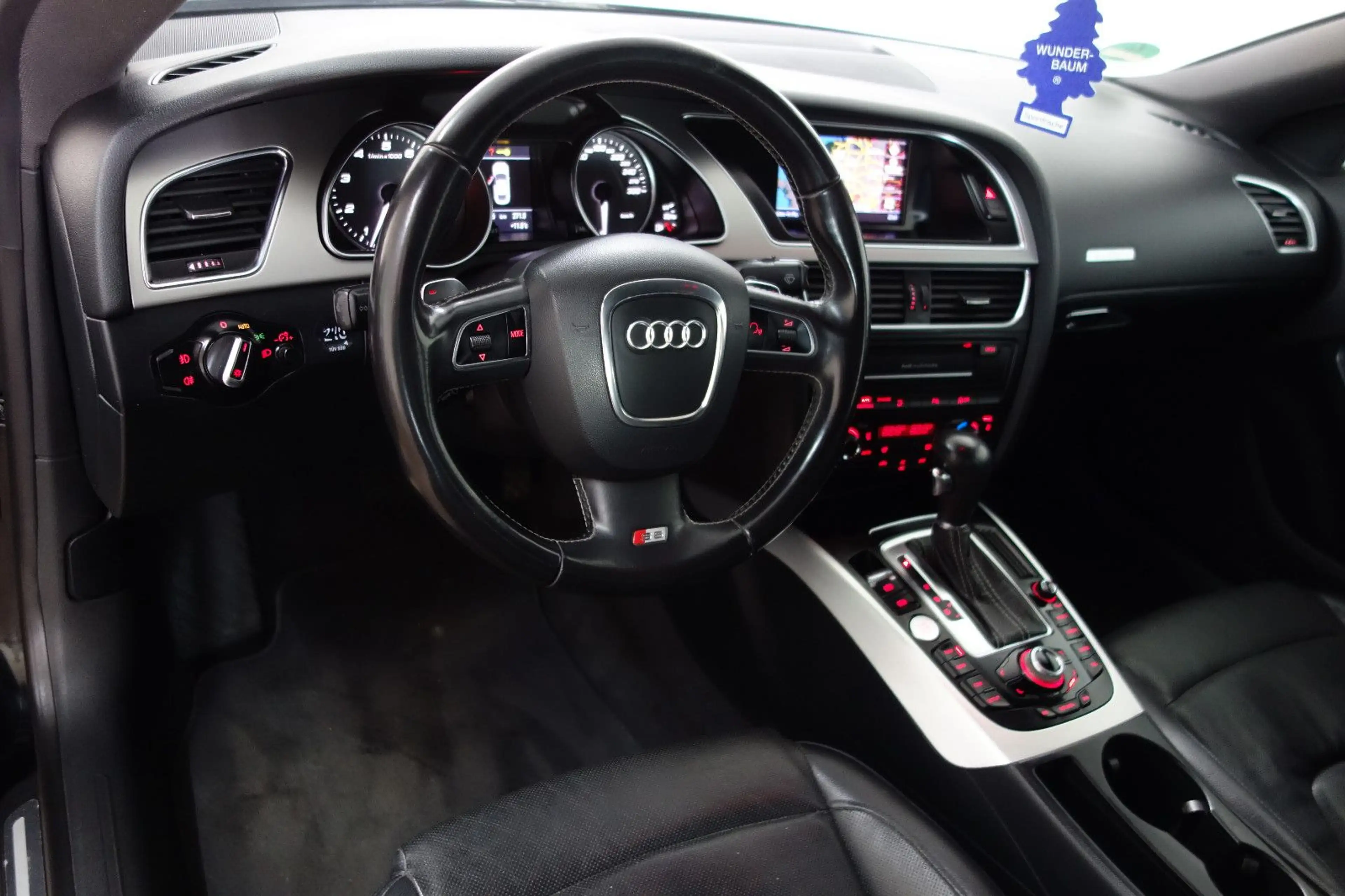 Audi S5 3.0 TFSI Sportback quattro Leder/Navi/Xen/Kam — photo 8