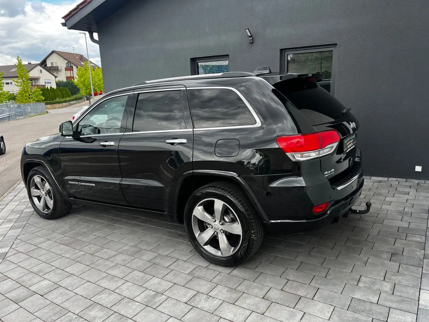 Jeep Grand Cherokee 3.0 CRD Overland/AHK Negro - 2