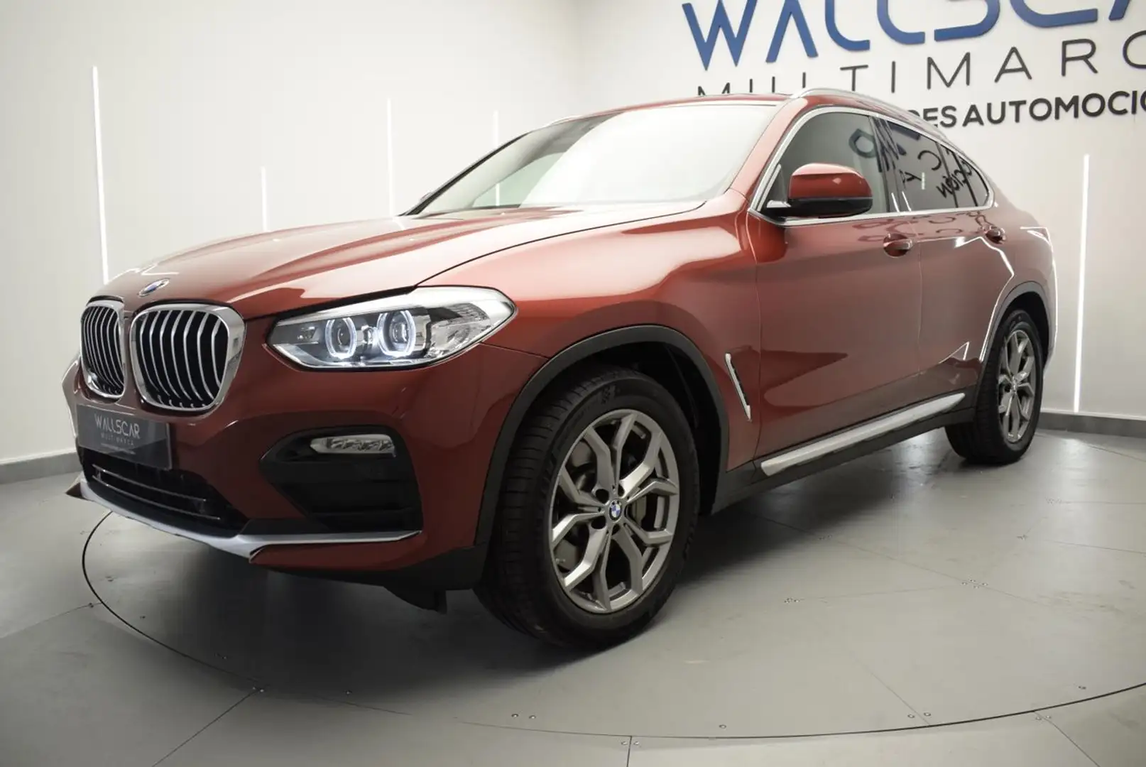 BMW X4 xDrive 25dA Burdeos - 2
