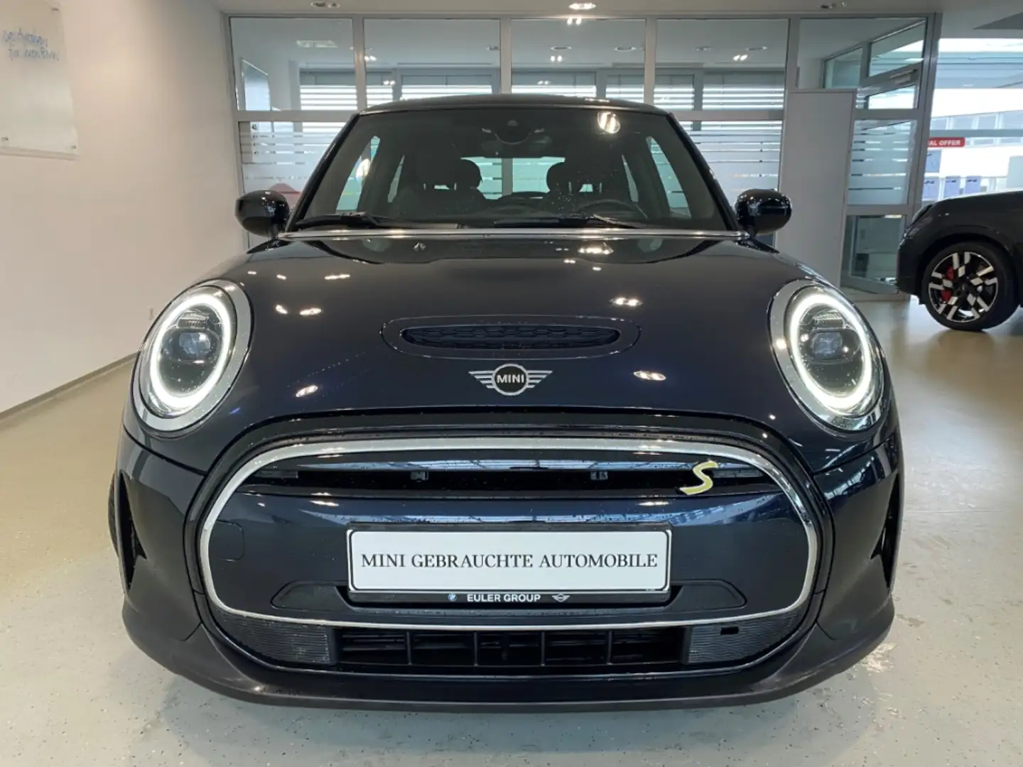 MINI Cooper SE 3-Türer Pano Navi Kamera LED Digitales Cockpit 2-Z Schwarz - 2
