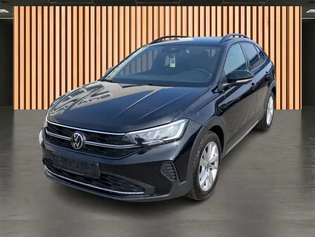 Volkswagen Taigo view 2