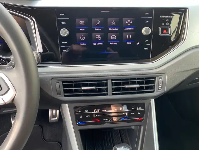 Volkswagen Taigo view 9