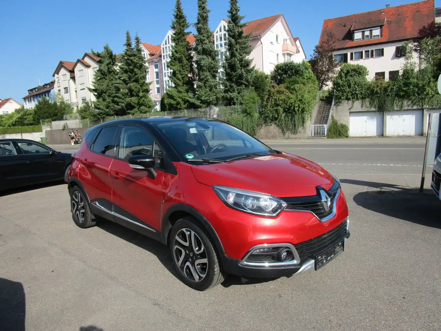 Renault Captur 1.5 dCI XMOD Aut.*NAVI*KAMERA*8-Fach*EUR6 Rot - 2