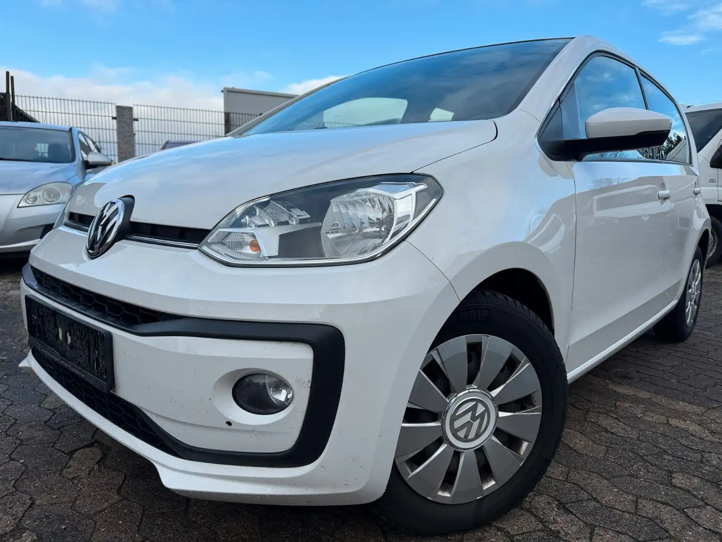 Volkswagen up! 1.0 44kW Klimaanlage,Tüv:10/2026 Weiß - 1