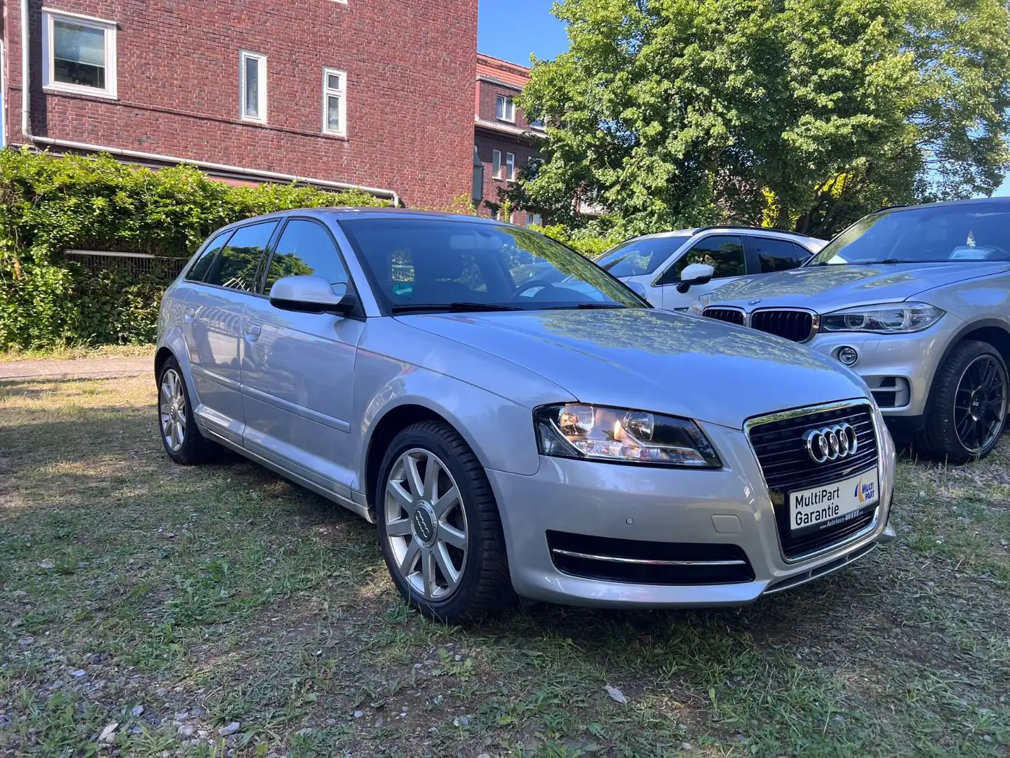 Audi A3 Sportback 1.2 TFSIAmbiente PDC*Klima*NaviPLUS Argento - 2