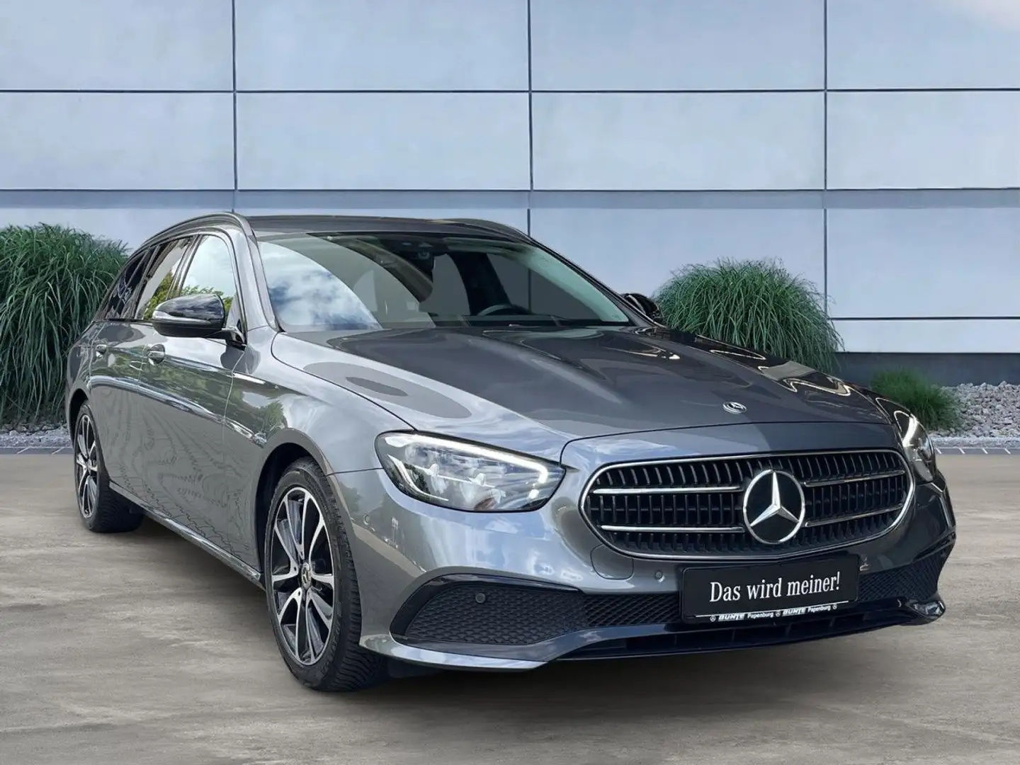 Mercedes-Benz E 220 d T AVANTGARDE/NIGHT/AHK/MBUX/KAMERA/LED Gris - 2