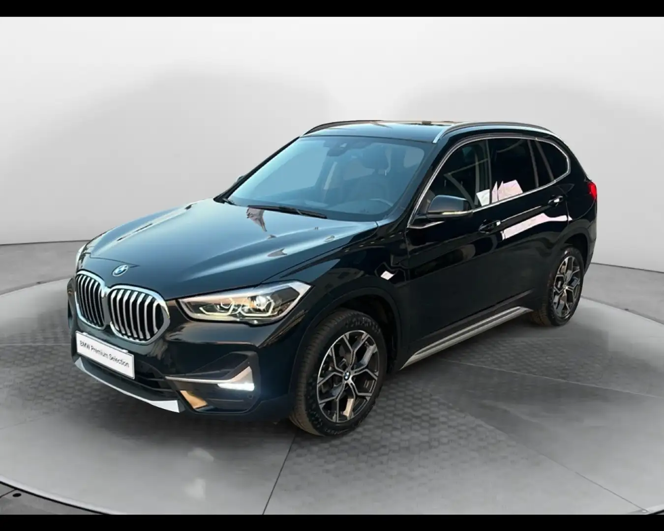 BMW X1 xdrive18d xLine Plus auto Schwarz - 1