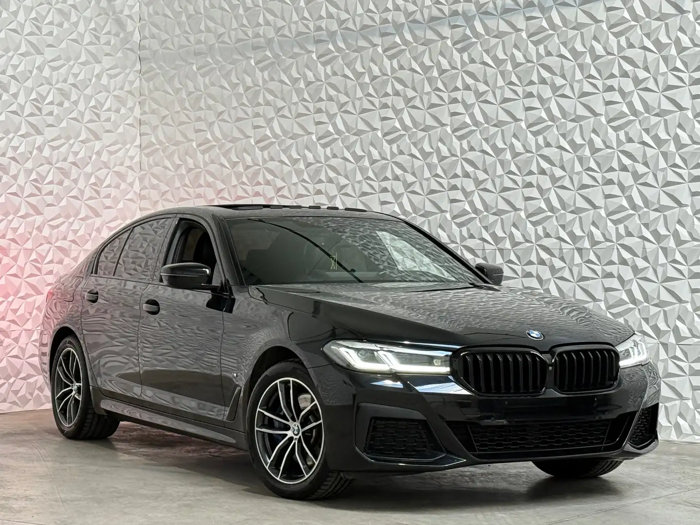 BMW 530 e xDrive M-Pack Hybride Noir - 2