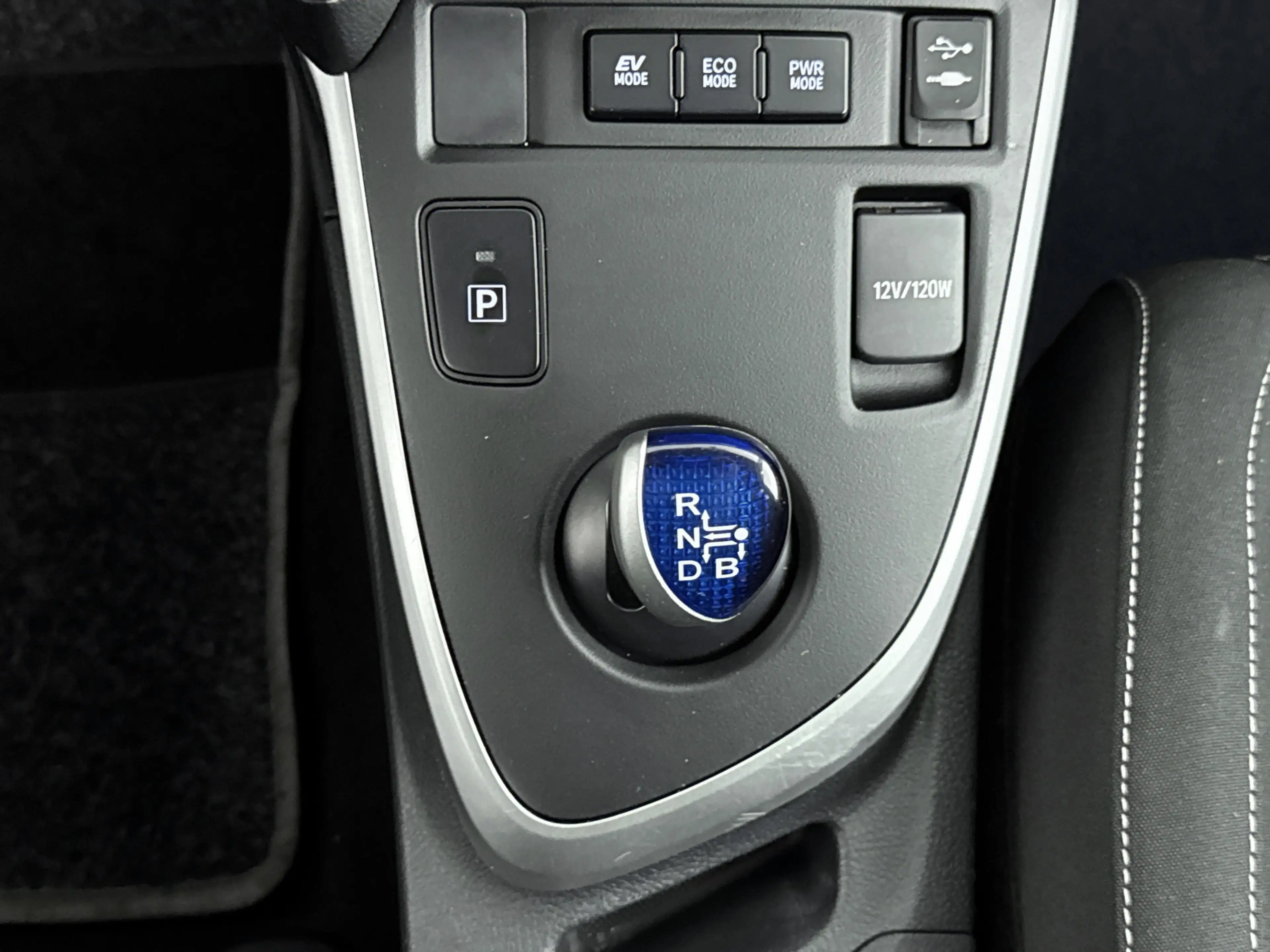 Toyota Auris 1.8 Hybrid Aspiration | Cruise Control | Parkeerca — photo 10