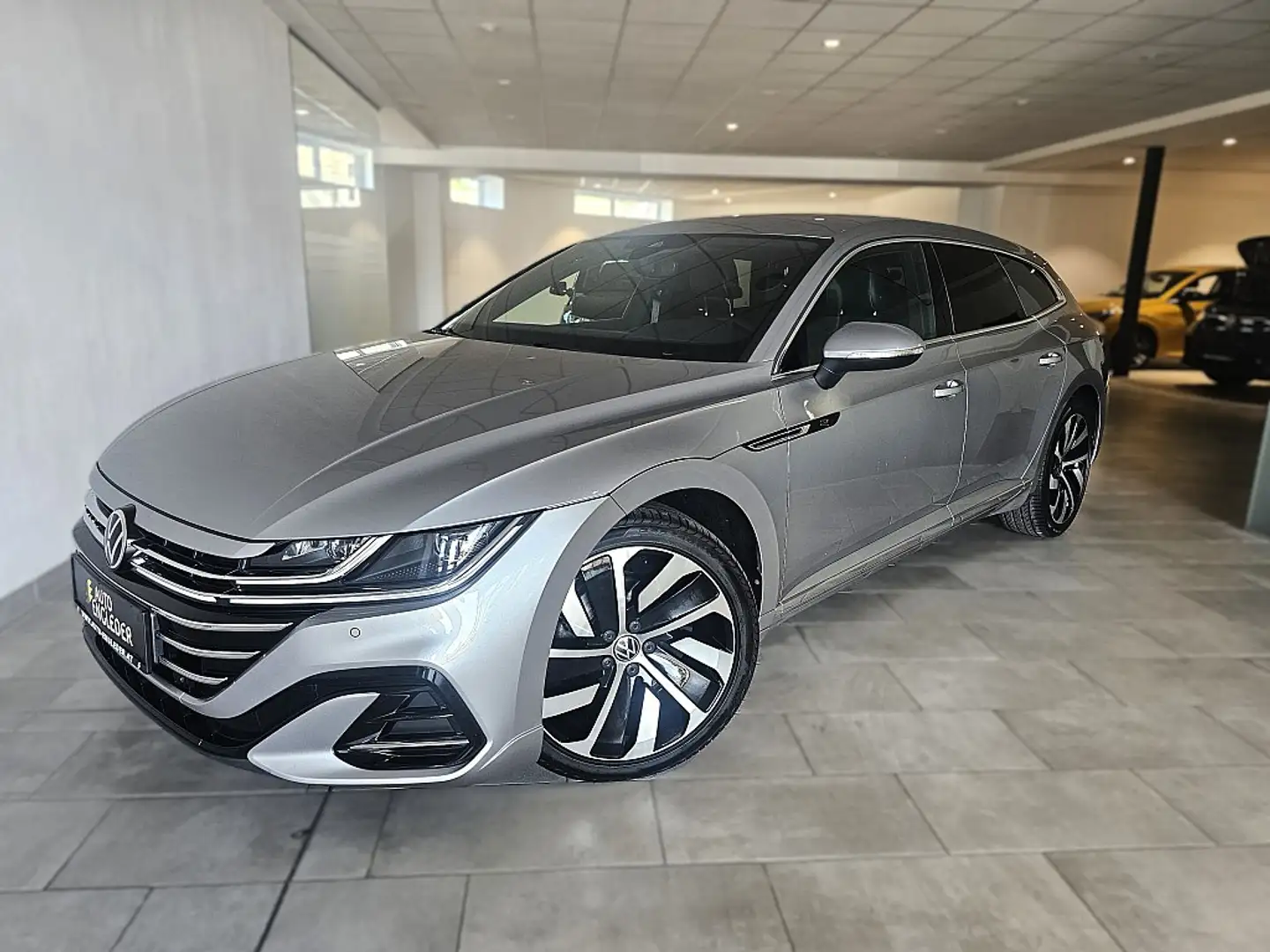 Volkswagen Arteon SB R-Line 2,0 TDI DSG Silber - 2