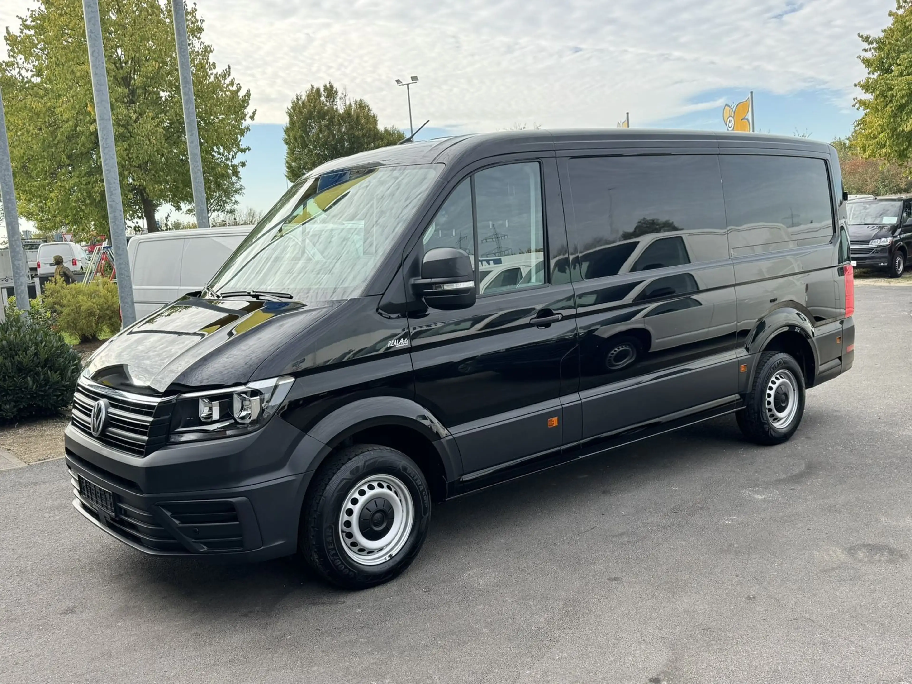 Volkswagen Crafter Kasten 35 MR L2H1 AHK*Klima*Kamera — photo 3