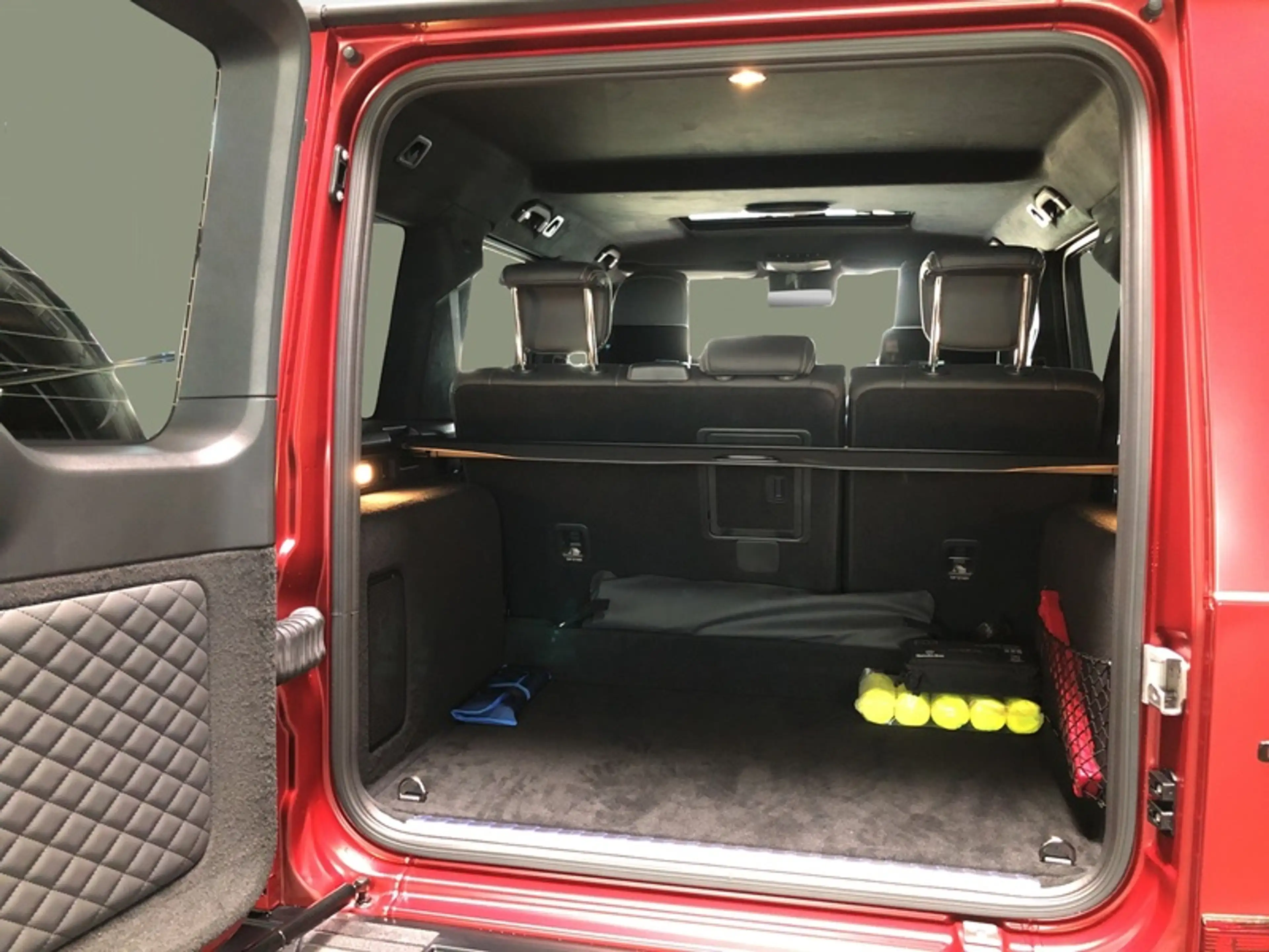 Mercedes-Benz G 63 AMG AMG-PERFORMANCE NIGHT II FOND-ENTERT. — photo 8