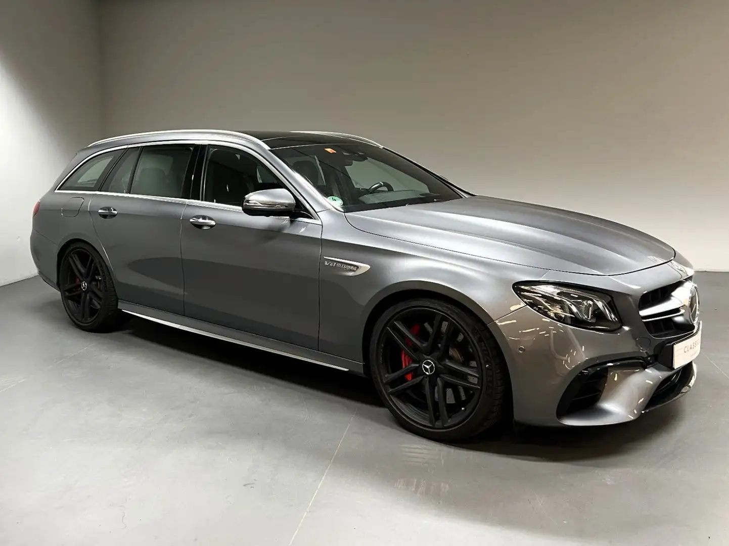 Mercedes-Benz E 63 AMG Grigio - 2