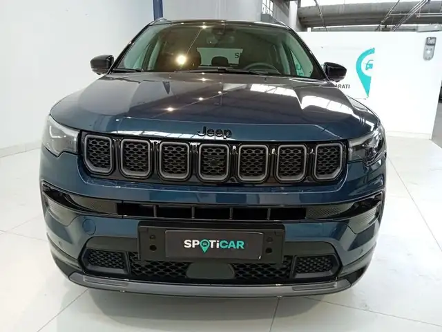 Jeep Compass view 2