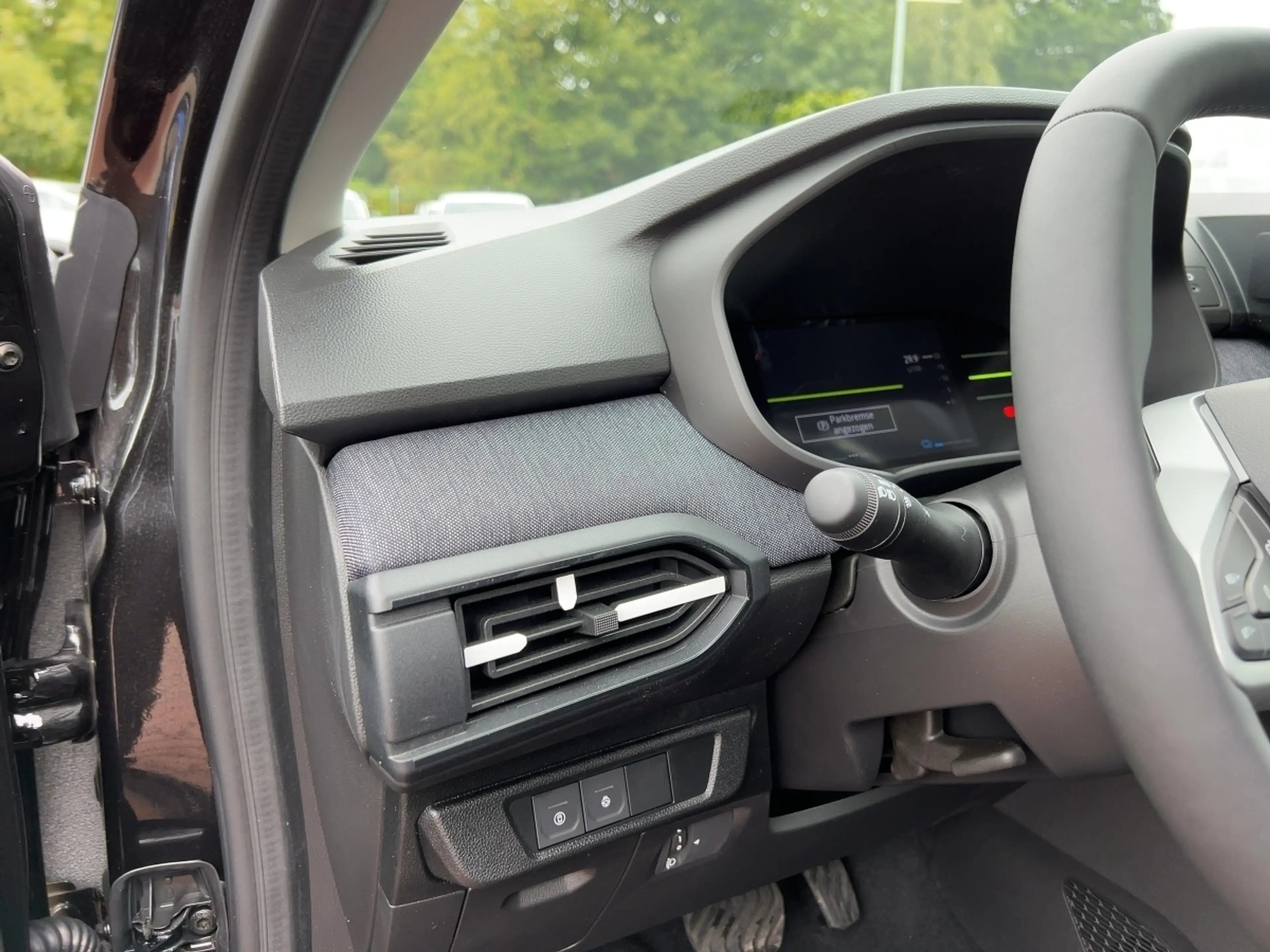 Dacia Jogger Journey hybrid 155 CarPlay SHZ PDC BT — photo 12