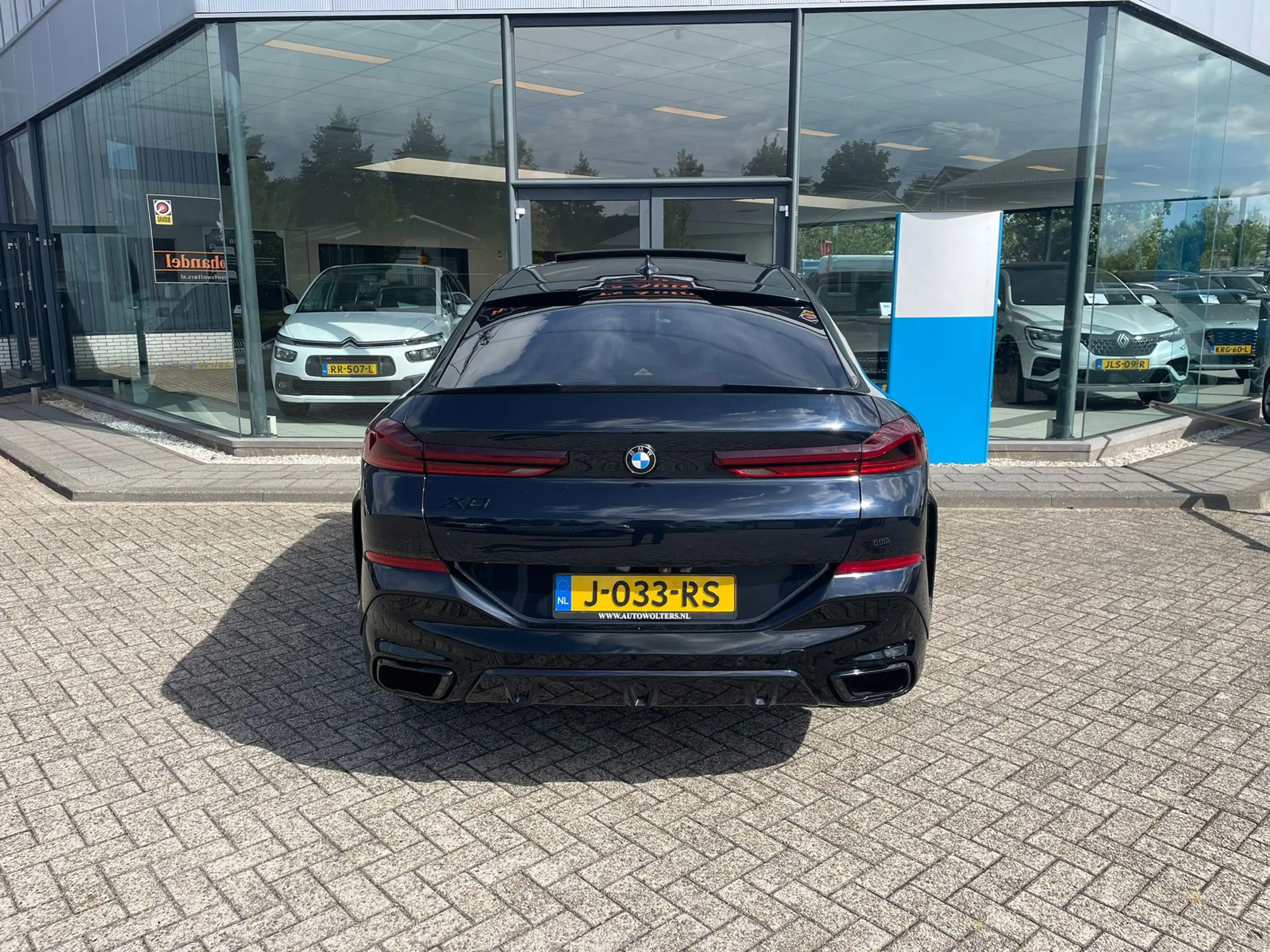 BMW X6 XDrive30d High Executive — photo 9