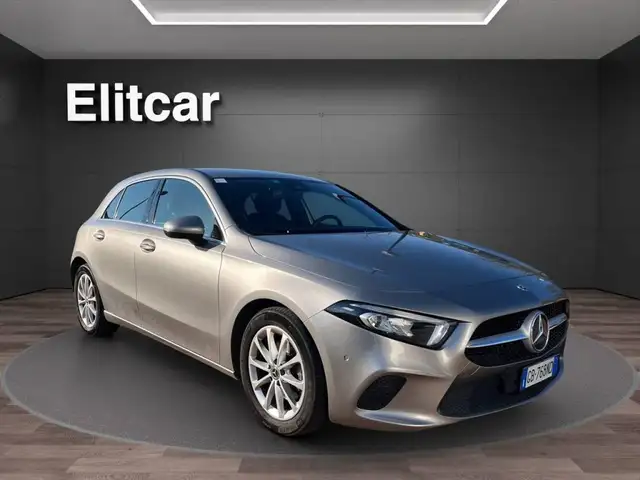 Mercedes-Benz A 200 d Automatic Sport