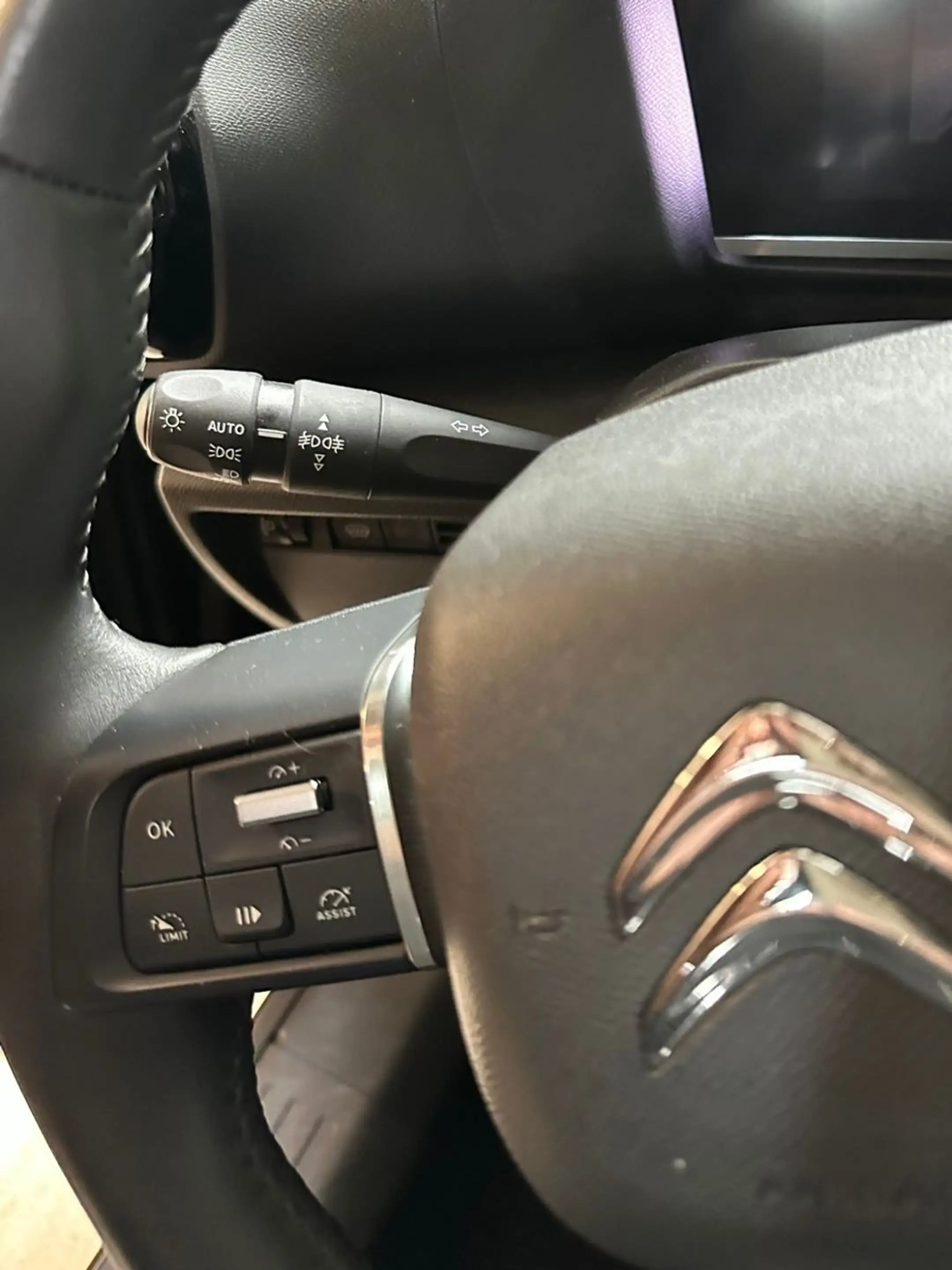 Citroen C4 Lim. Plus — photo 12