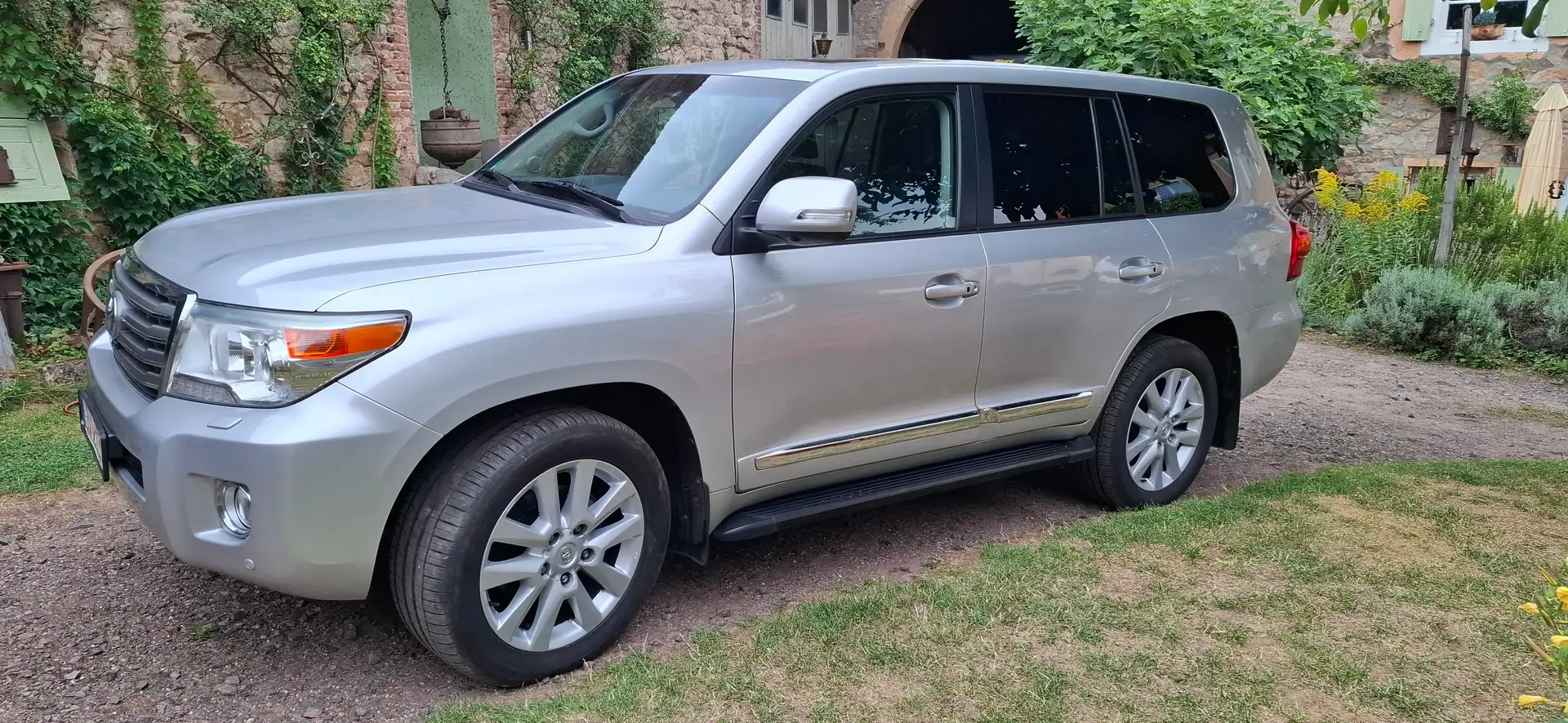 Toyota Land Cruiser V8 D-4D AUTOM. EXECUTIVE 1.HAND ORIGINAL 97 000KM! Argent - 1