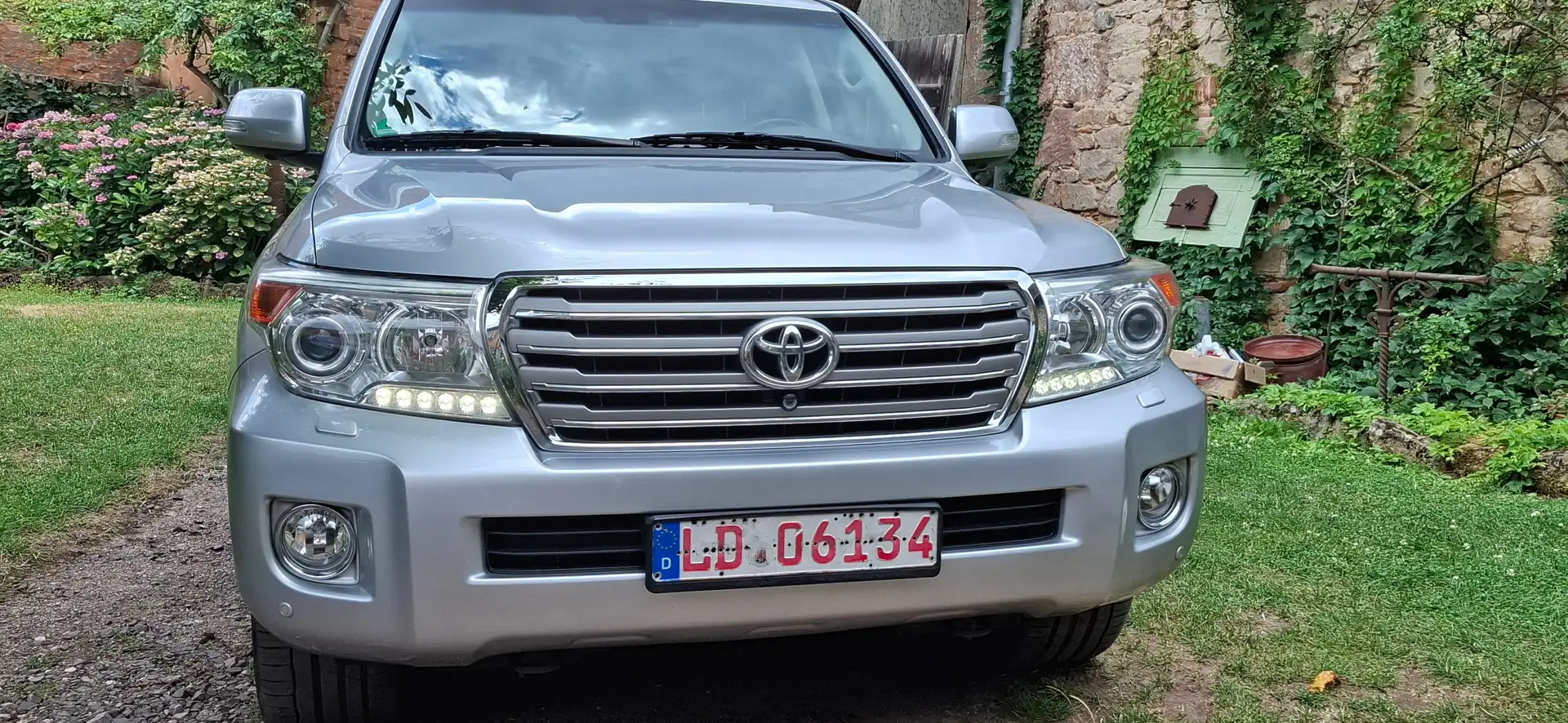 Toyota Land Cruiser V8 D-4D AUTOM. EXECUTIVE 1.HAND ORIGINAL 97 000KM! Silber - 2