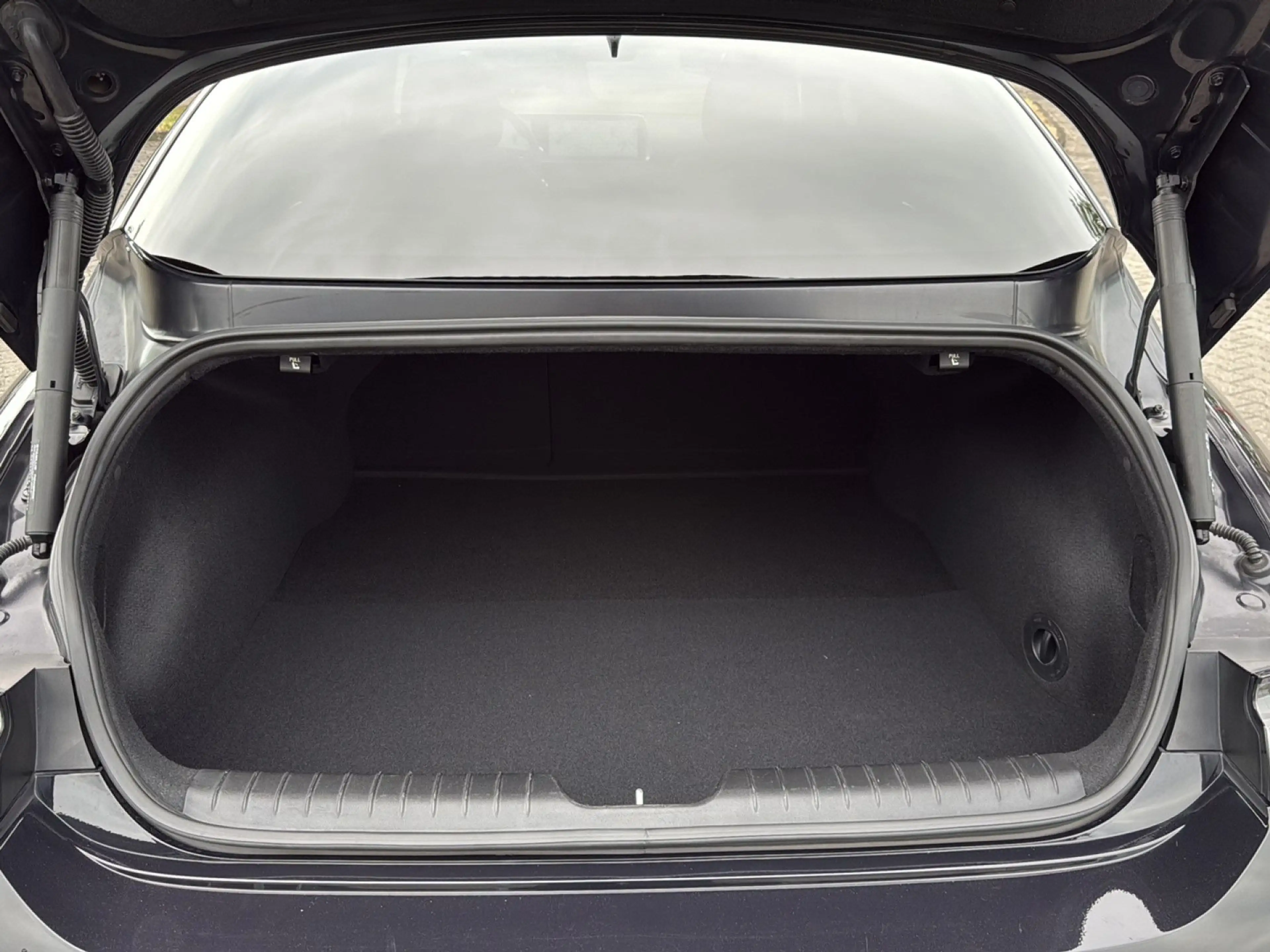 Hyundai IONIQ 6 77,4 kWh Techniq LEDER LED MEMORY NAVI — photo 12