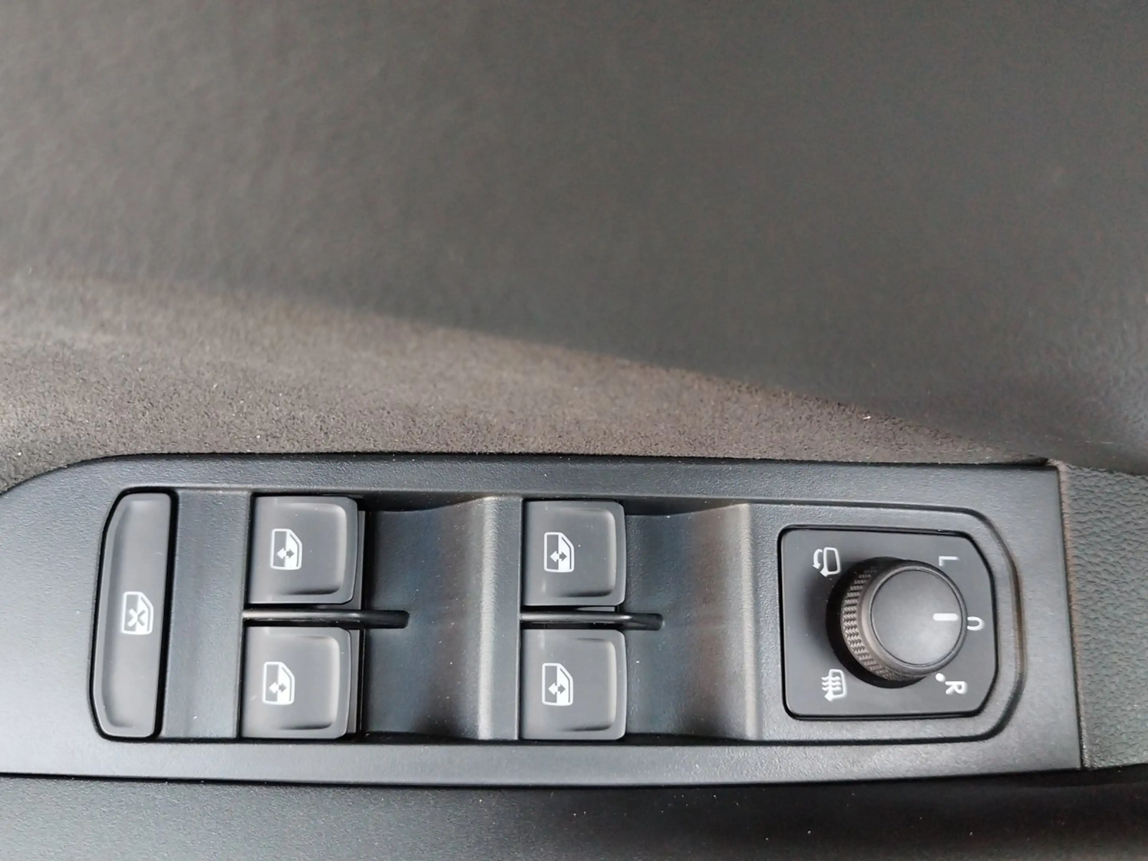 Skoda Scala Selection TSI DSG — photo 9