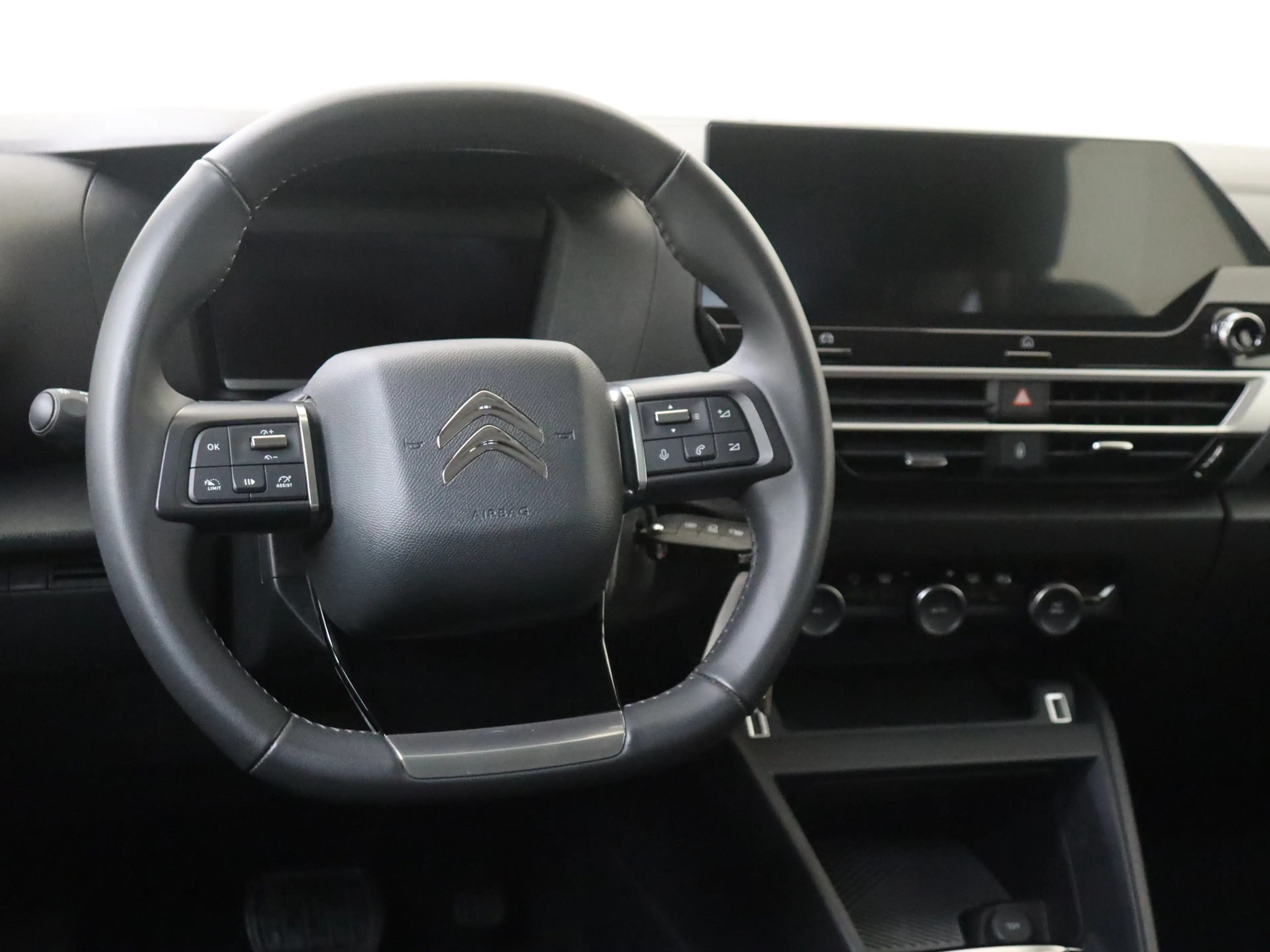 Citroen E-C4 Electric You 50 kWh — photo 6