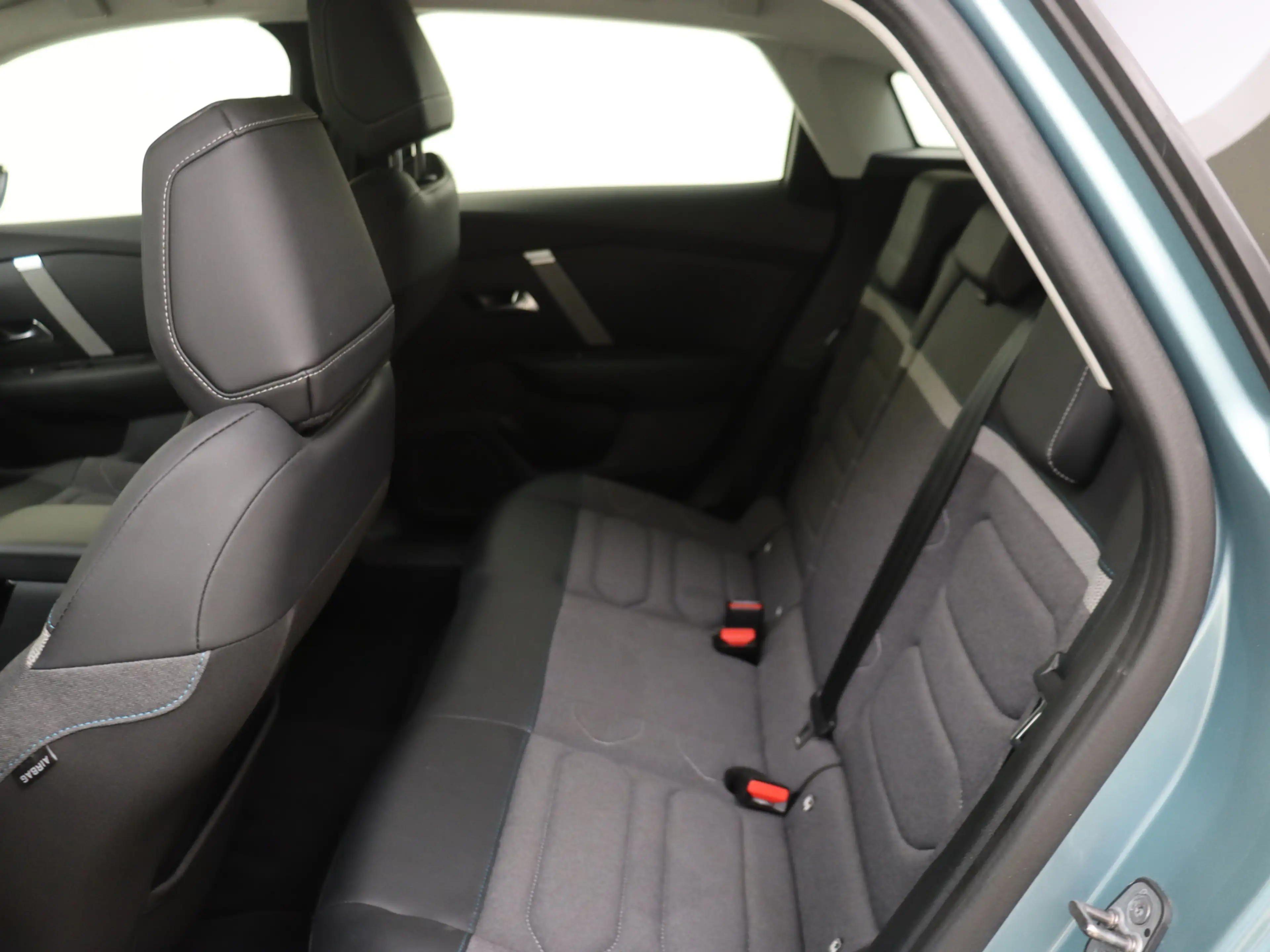 Citroen E-C4 Electric You 50 kWh — photo 12