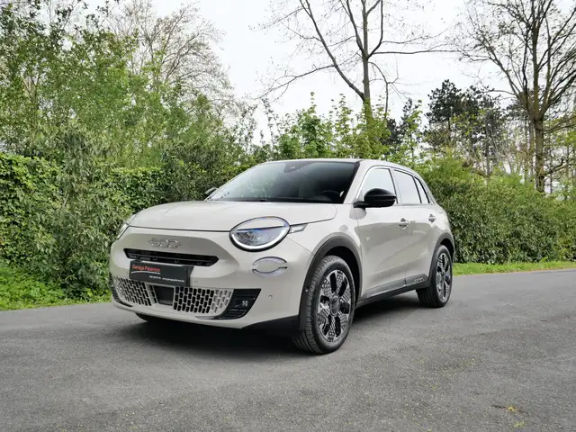 Fiat 600e La Prima  406 KM AUTONOMIE belgisch voertuig