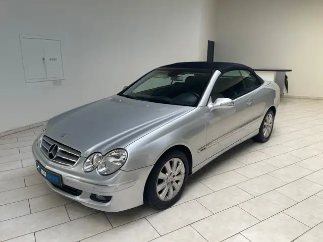 Mercedes-Benz CLK 200 CLK Cabrio 200 Kompressor Elegance
