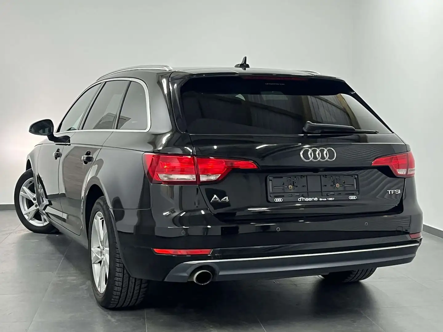 Audi A4 A4 Avant 1.4 TFSI S tronic - 1erMain - Xenon Noir - 2