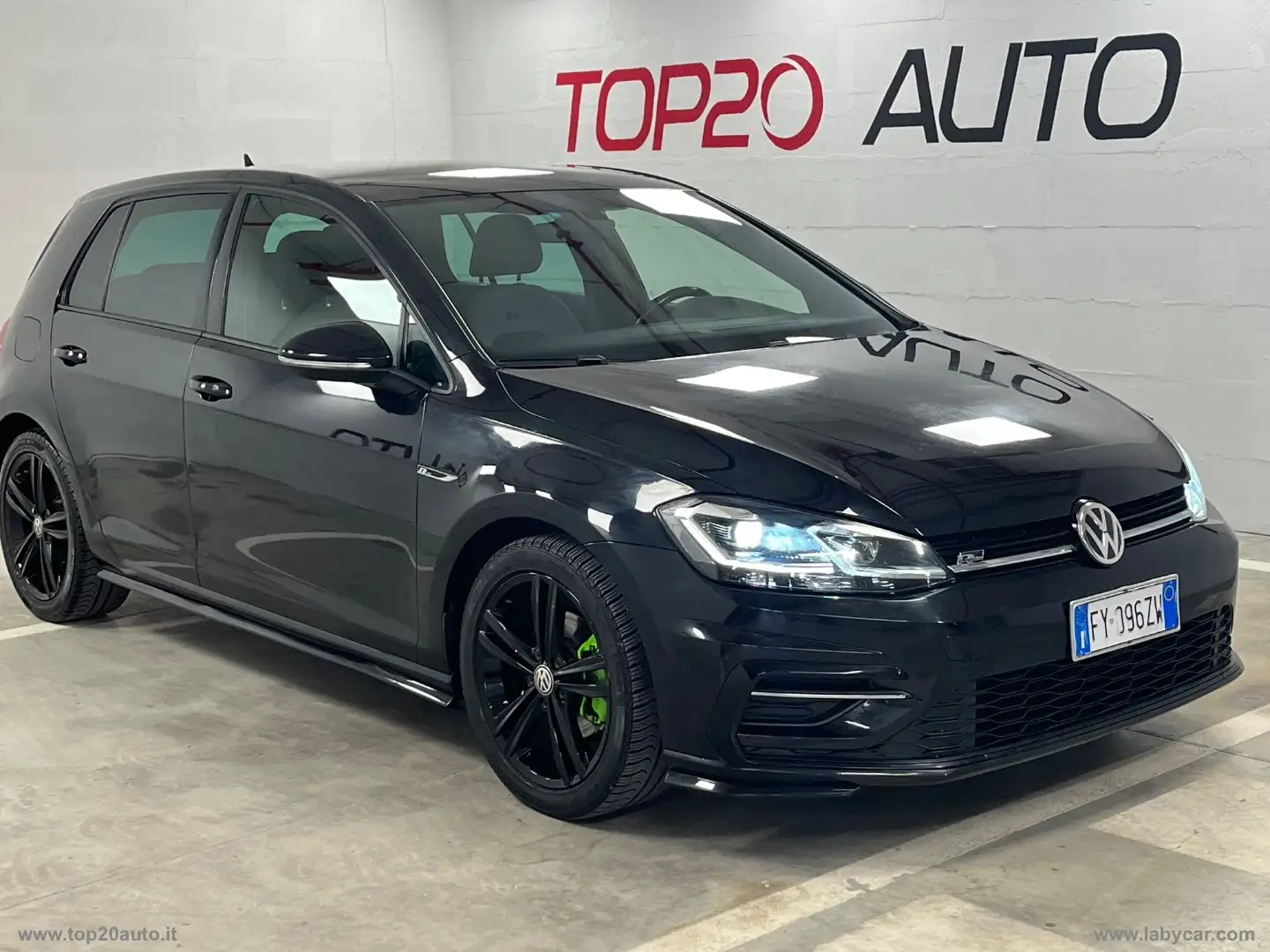 Volkswagen Golf 1.5 TSI DSG Sport R-LINE|DISPLAY GOLF R 320KM/H Schwarz - 2