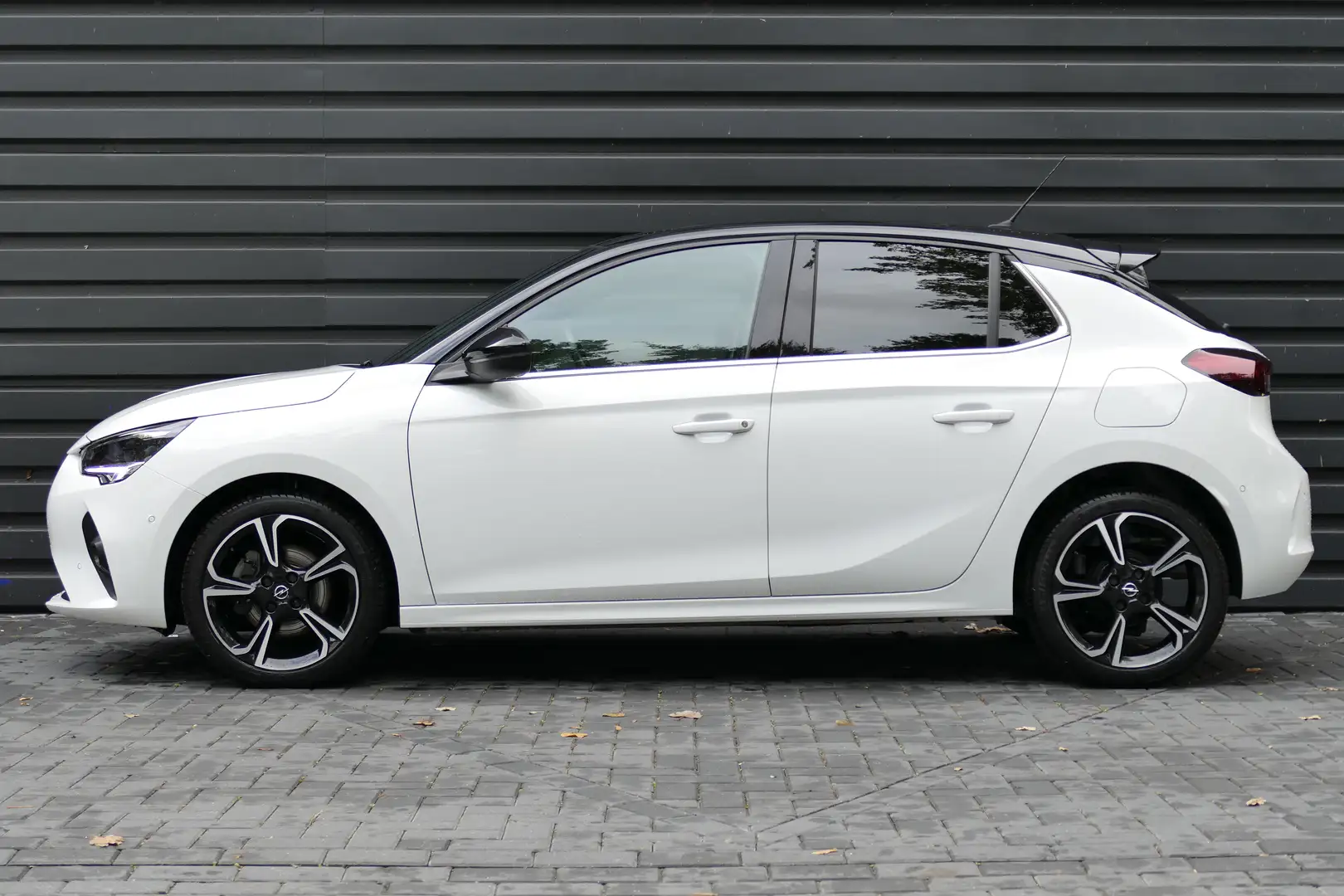 Opel Corsa 1.2 TURBO 100PK 5-DRS GS ELEGANCE / NAVI / CLIMA / Blanc - 2