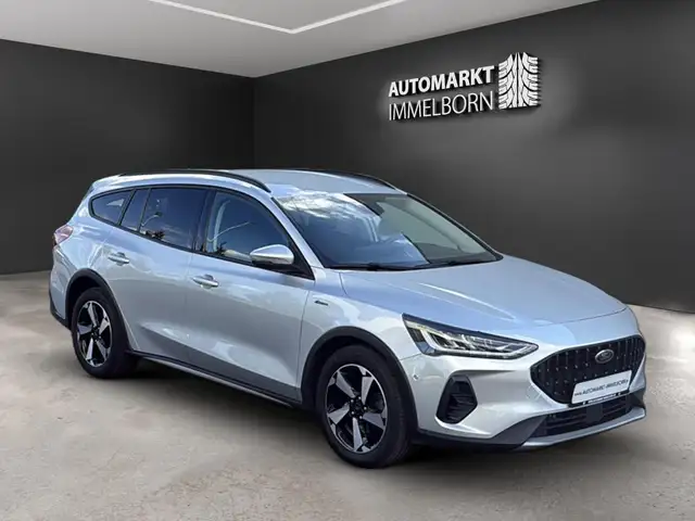 2023 Ford Focus in Silver for sale