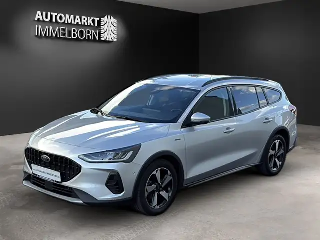 Ford Focus view 4