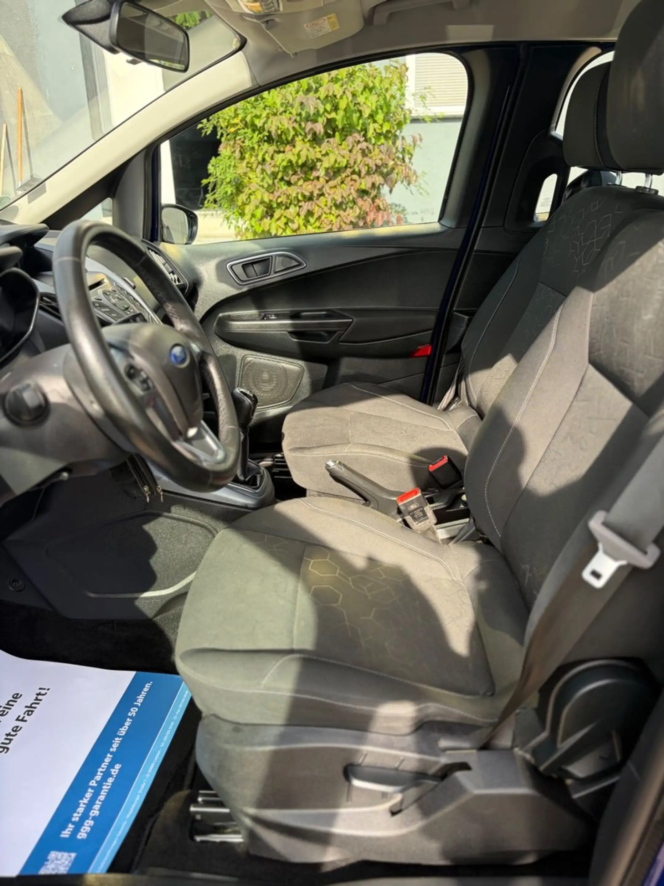 Ford B-Max B-MAX Trend — photo 13