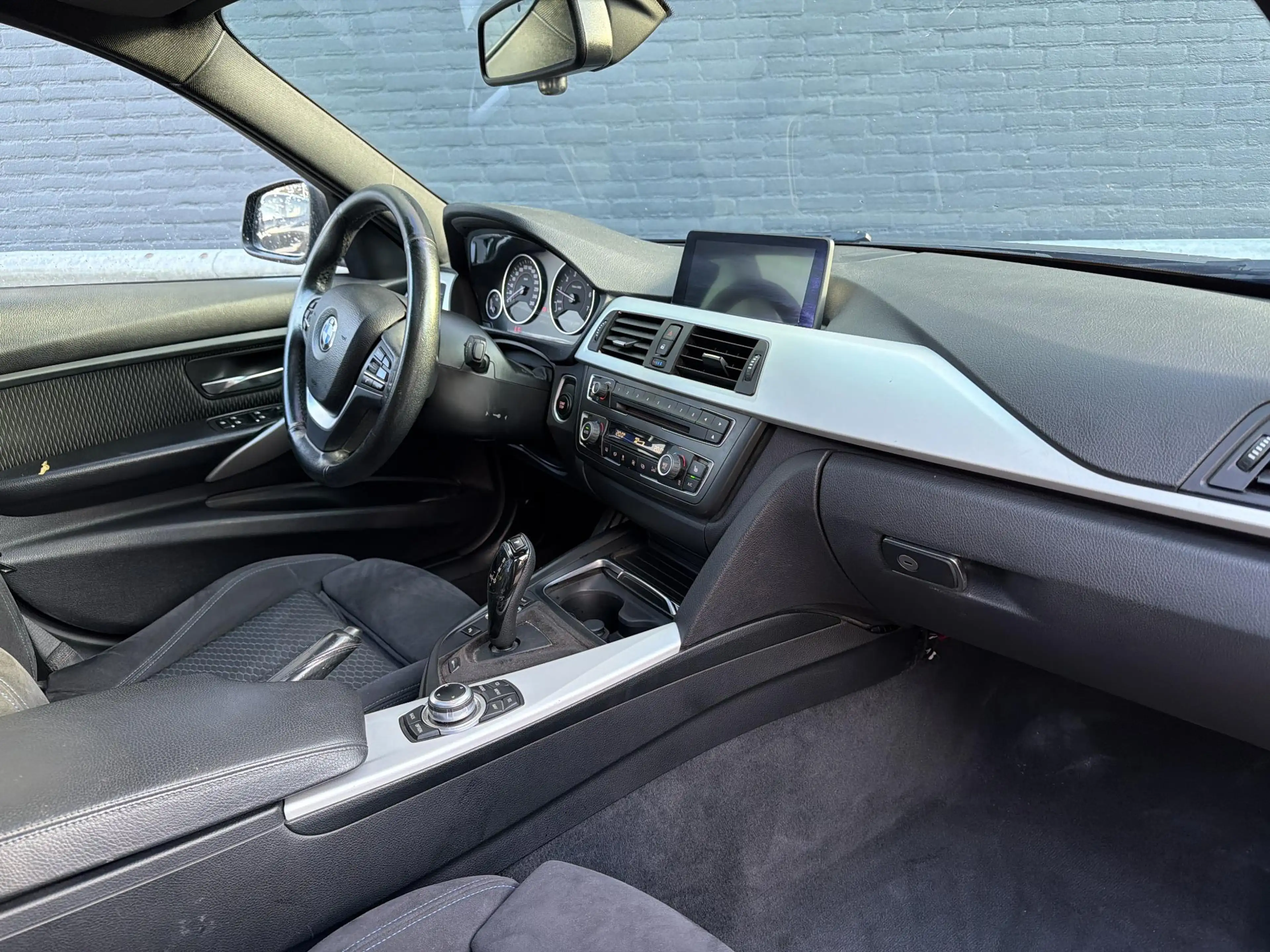 BMW 330 3-serie 330e M Sport | € 9.450,- NETTO! — photo 10