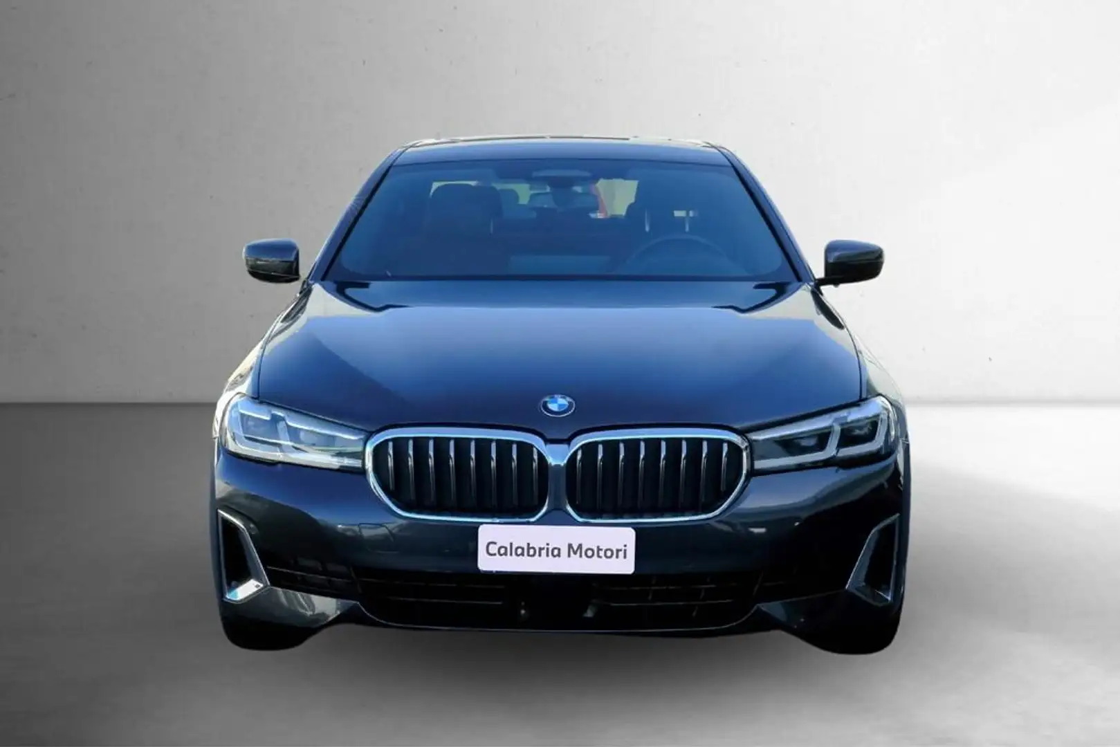 BMW 530 d mhev 48V xdrive Luxury auto Grau - 2