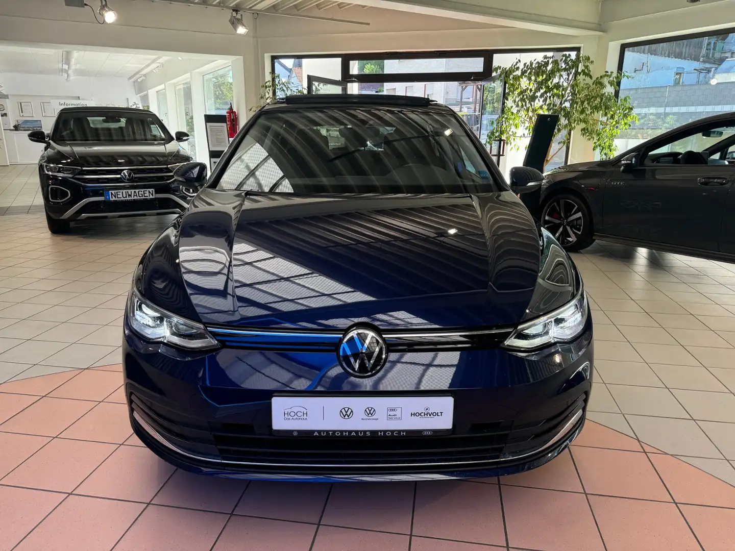Volkswagen Golf VIII 1.5 TSI Active. LEDMatrix+Navi+ACC Blau - 2