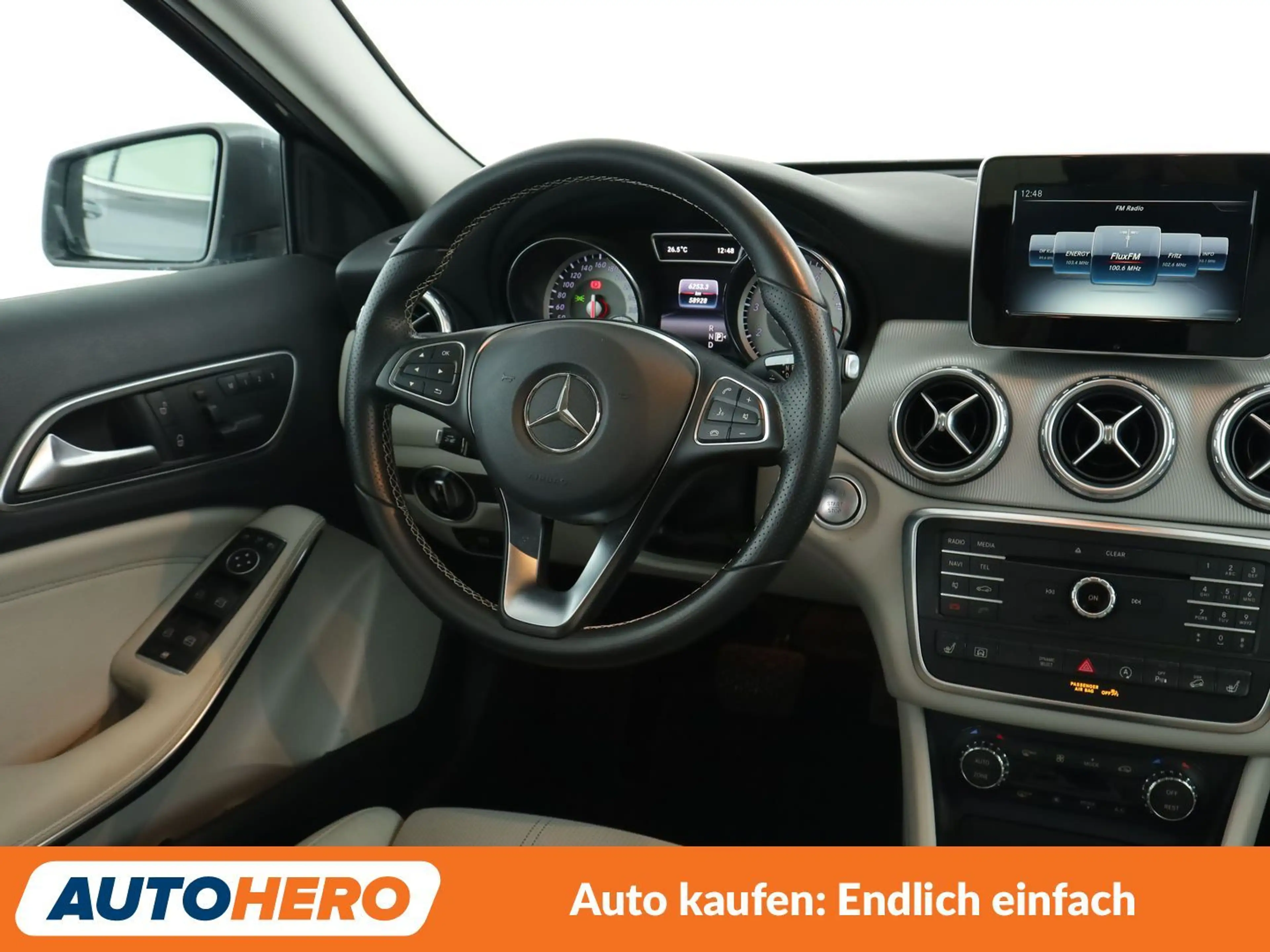 Mercedes-Benz GLA 250 GLA 250 4Matic Urban Aut.*NAVI*XENON*ACC* — photo 13