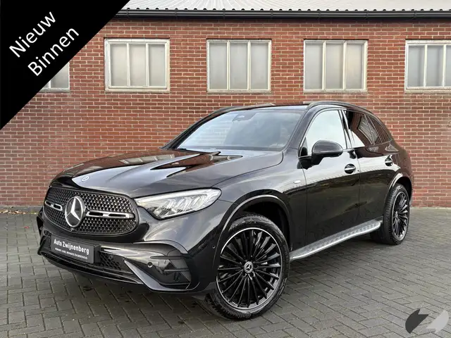 Mercedes-Benz GLC 400 400e 4MATIC AMG Line | Pano | Trekhaak | Off-Roade