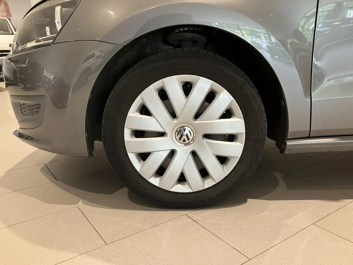Volkswagen Polo 1.2 TSI BlueMotion Edition 90 PK | Cruise Control Grijs - 2