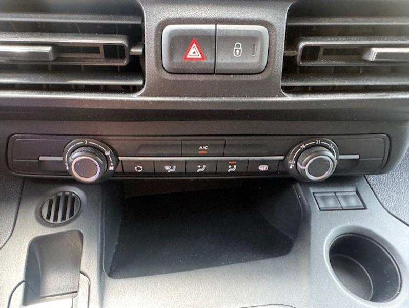 Peugeot Partner 1.2 Airco/Cruise/Nav/NAP/EX BTW — photo 10