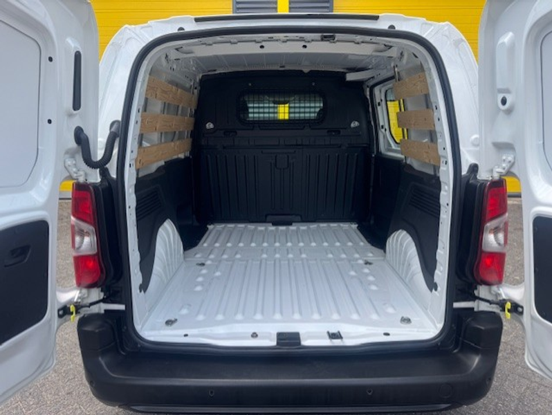 Peugeot Partner 1.2 Airco/Cruise/Nav/NAP/EX BTW — photo 6