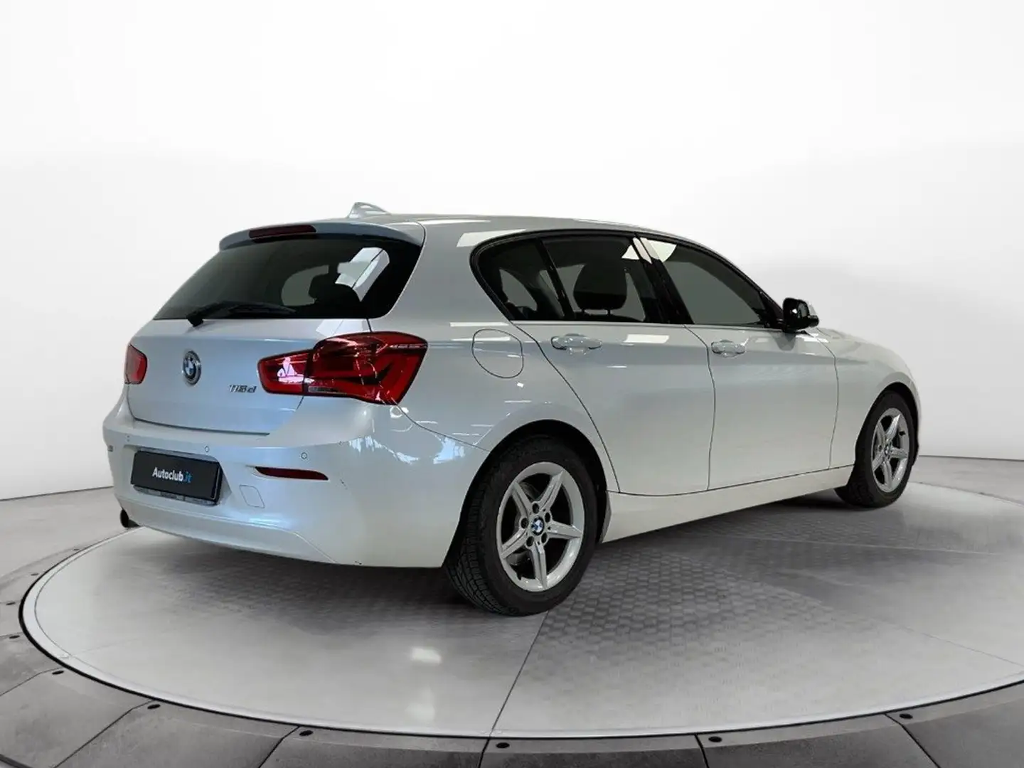 BMW 116 d Advantage 5 Porte Bianco - 2