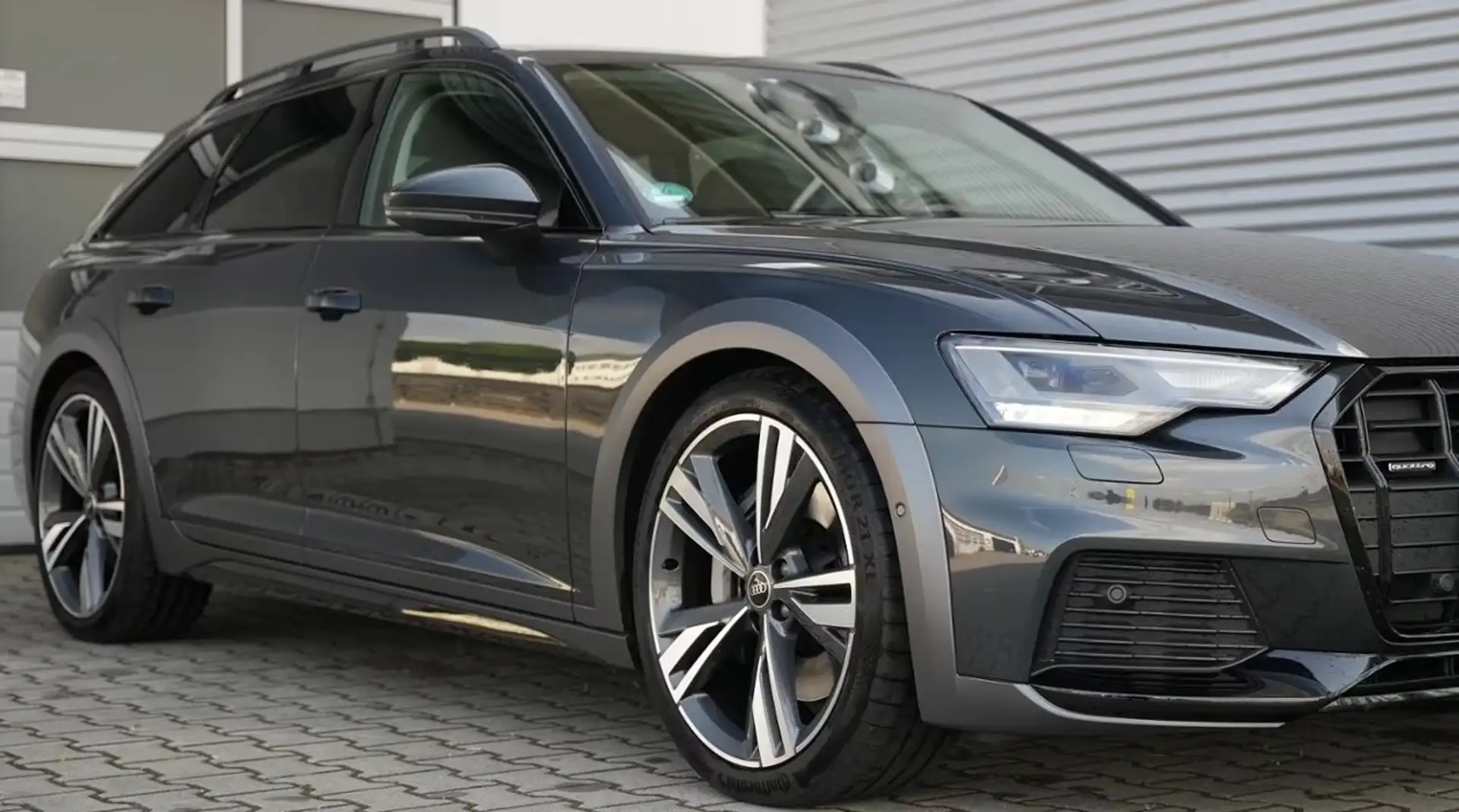 Audi A6 allroad 45 TDI quattro 245 PS Grau - 1