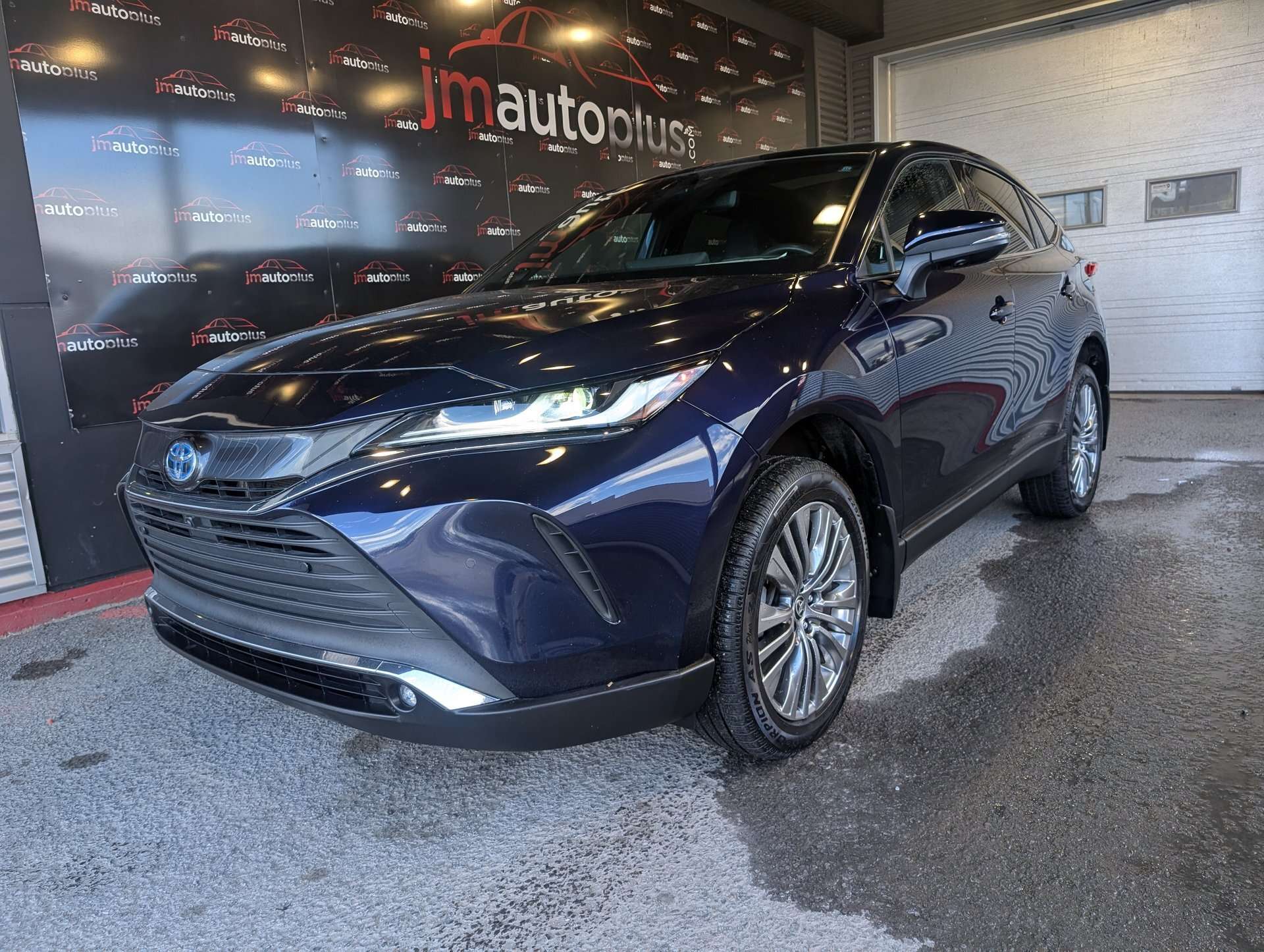 2024 Toyota Venza LIMITED*AWD*TOIT PANO*BANCS/VOL CHAUFF*CAMERA*