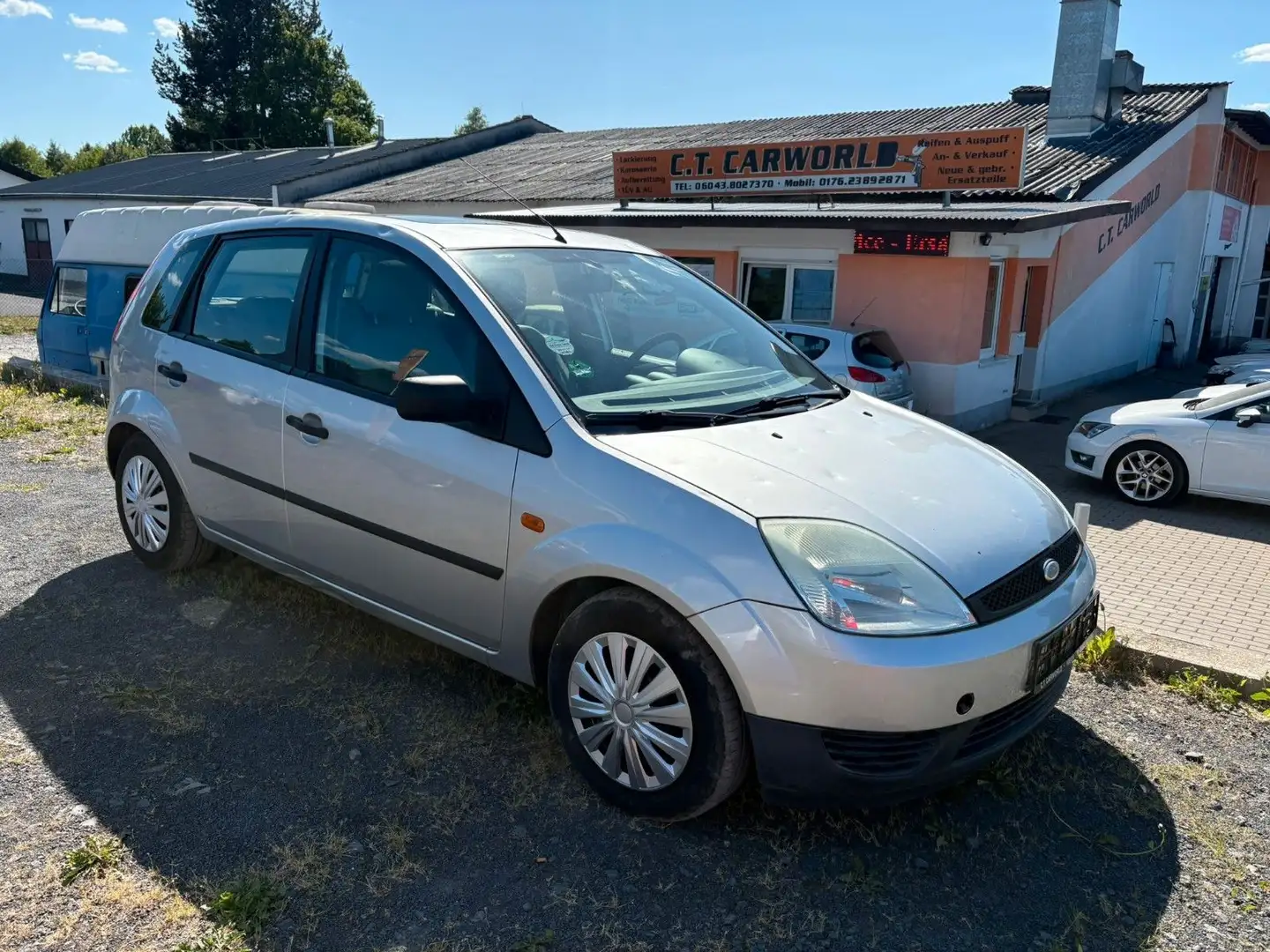 Ford Fiesta FIESTA AMBIENTE 1,4 TÜV NEU / SERVICE NEU Argento - 1