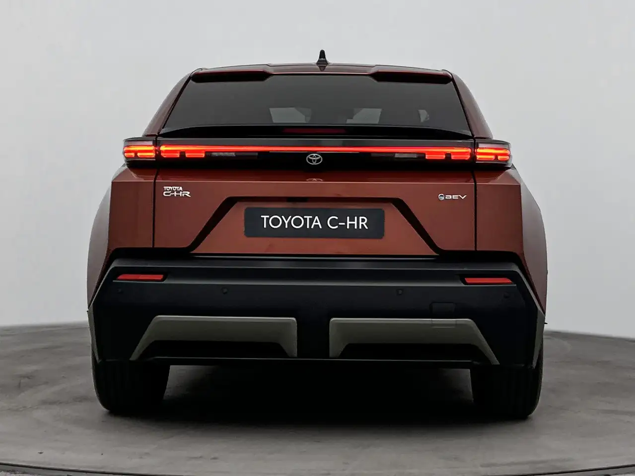 Toyota C-HR 2026 — фото 6